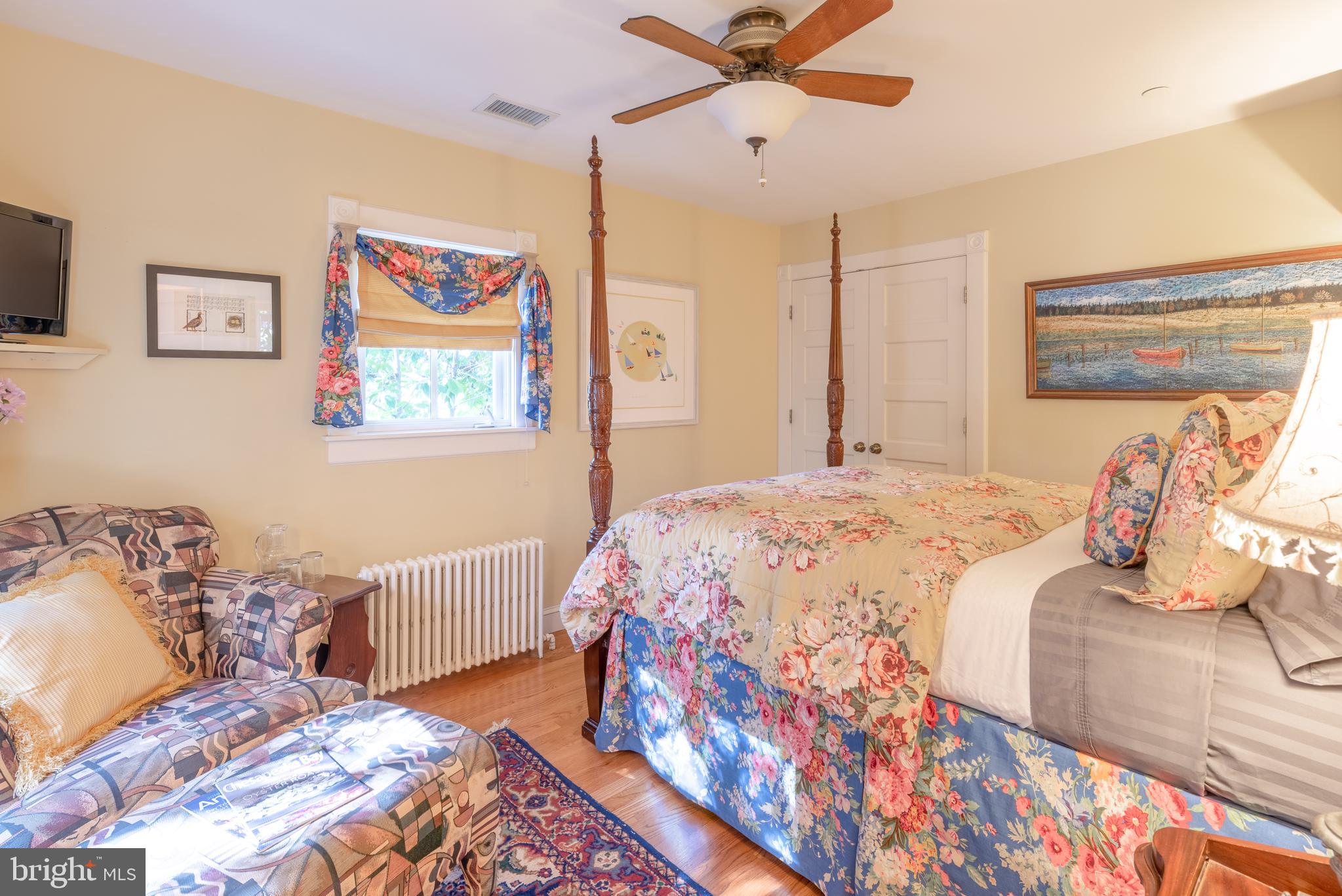 EASTPORT - Residential