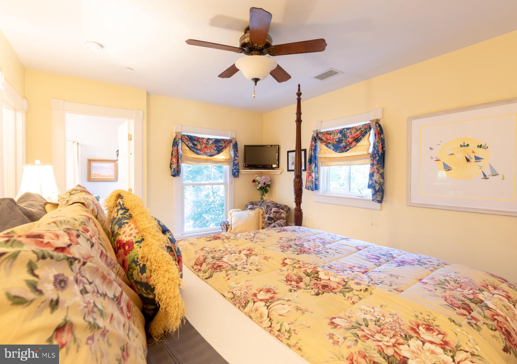 EASTPORT - Residential