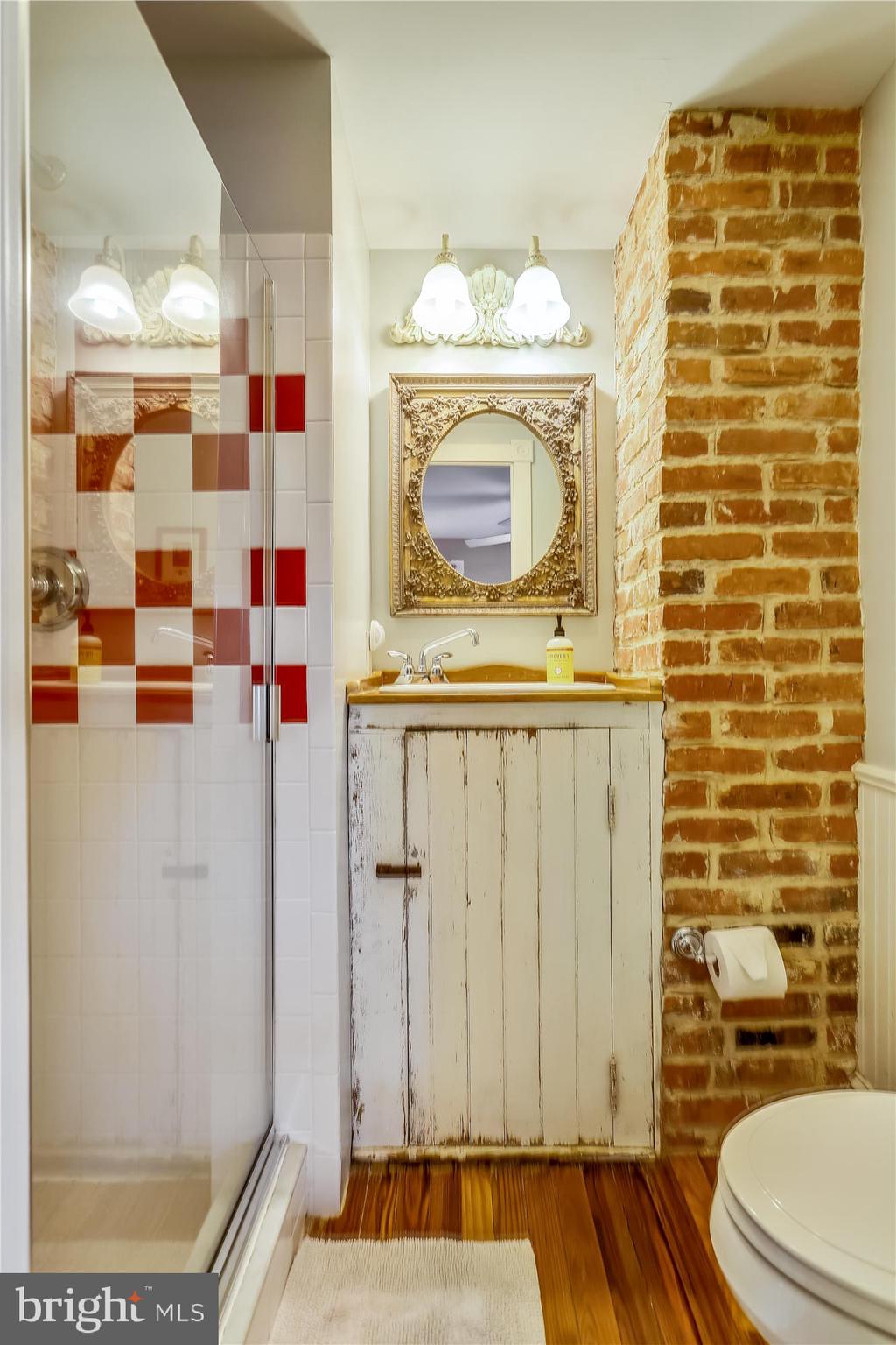 EASTPORT - Residential