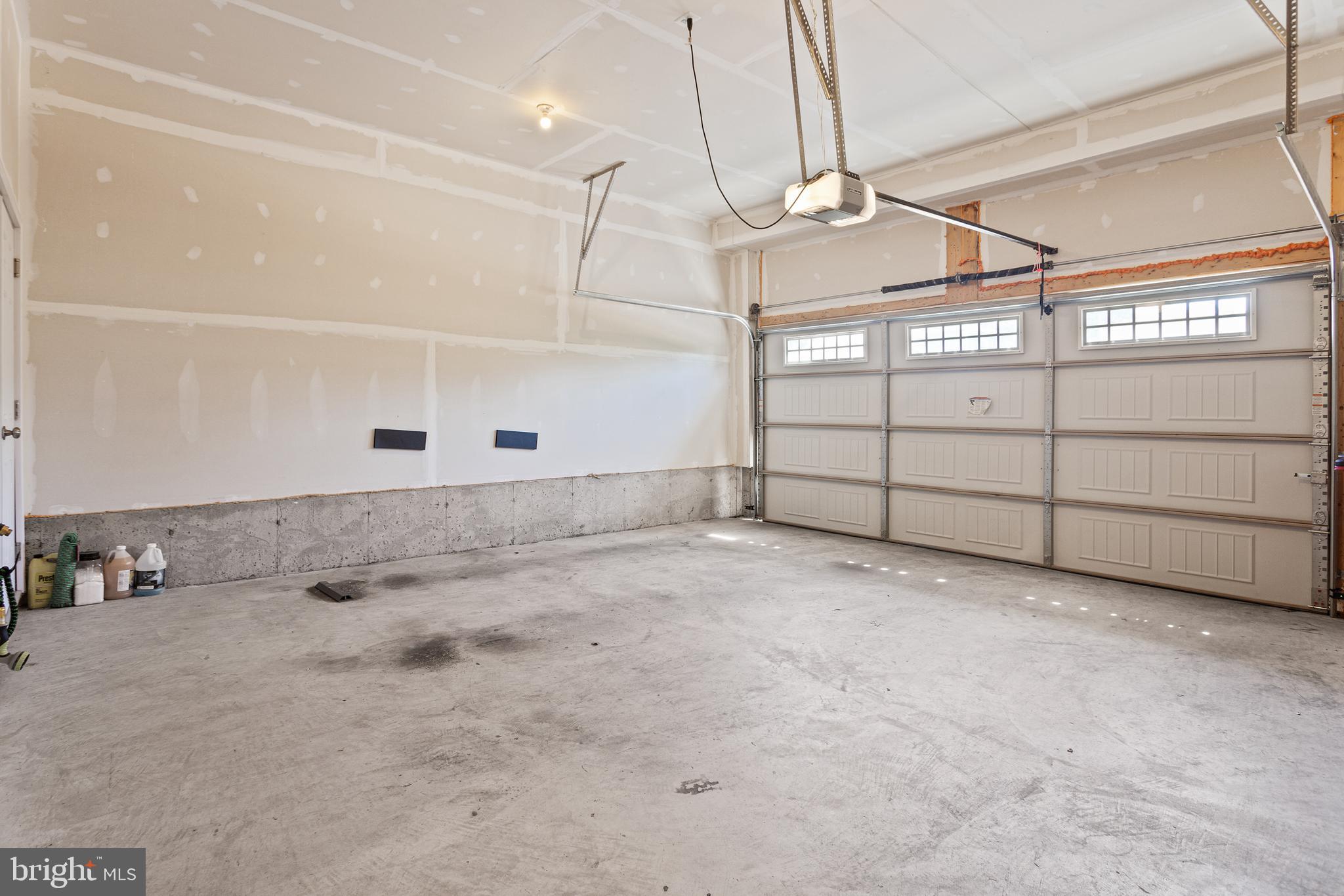 METROPOLITAN AT COLLEGE PARK - Residential Lease