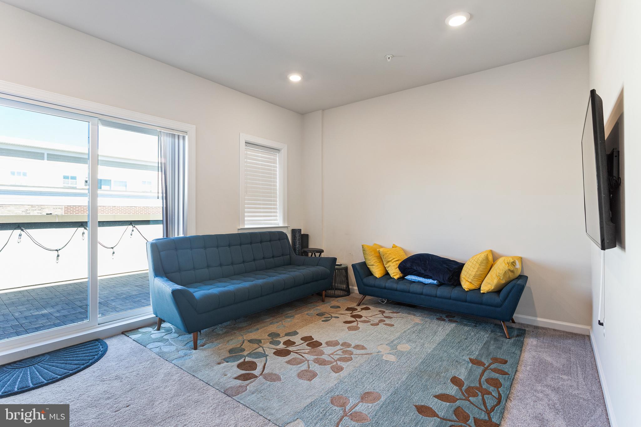 METROPOLITAN AT COLLEGE PARK - Residential Lease