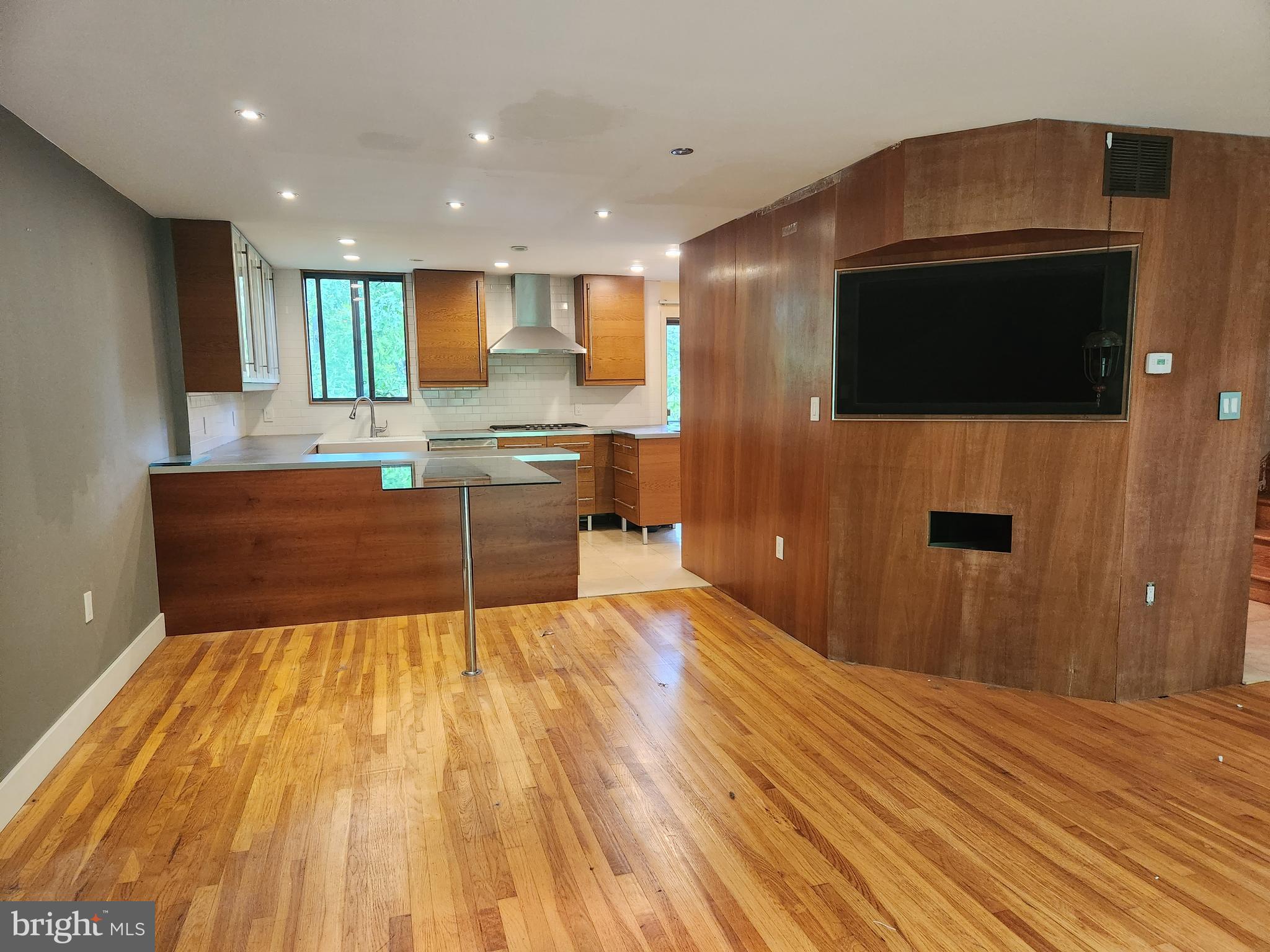 INVERNESS FOREST - Residential