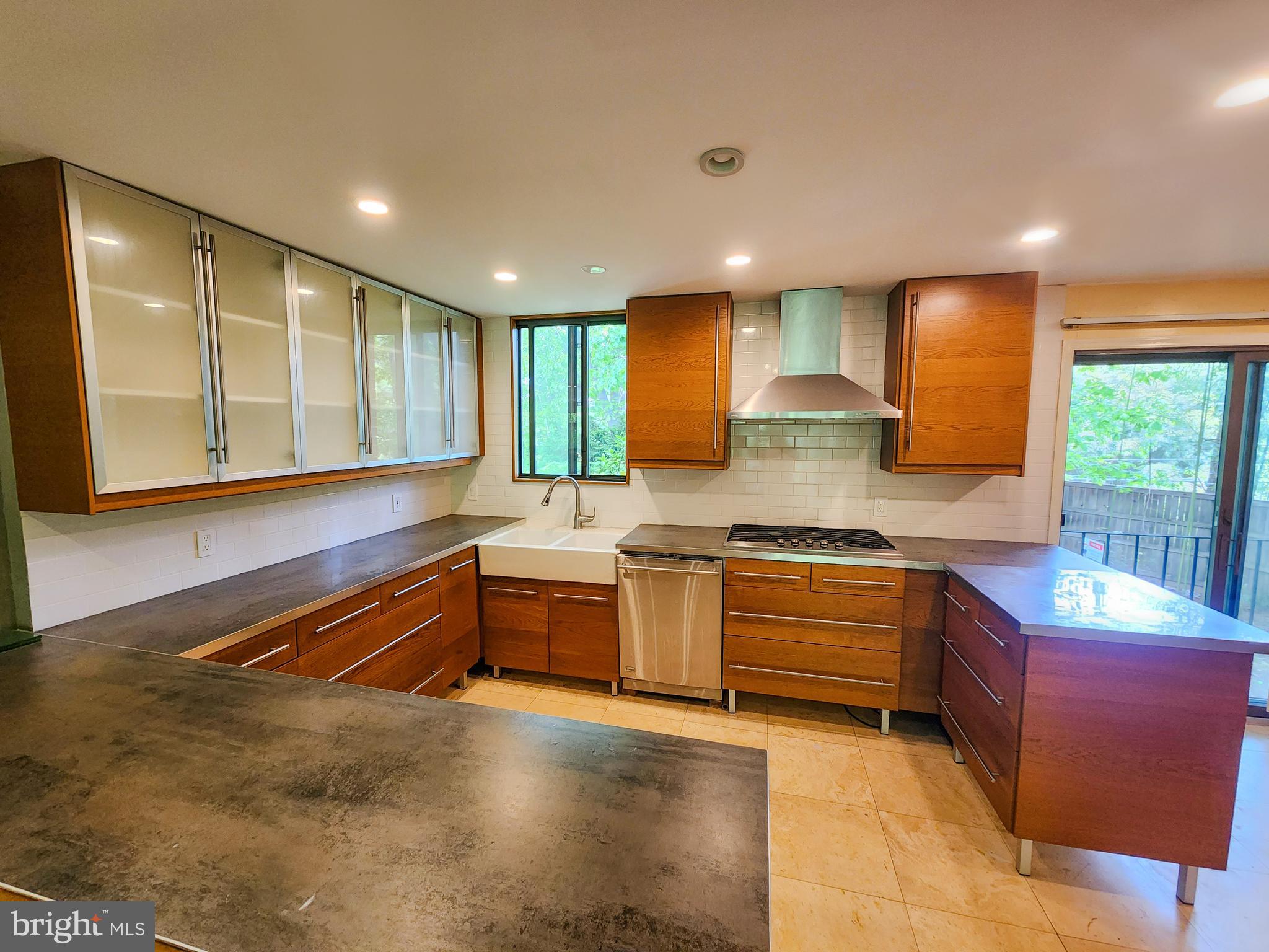 INVERNESS FOREST - Residential