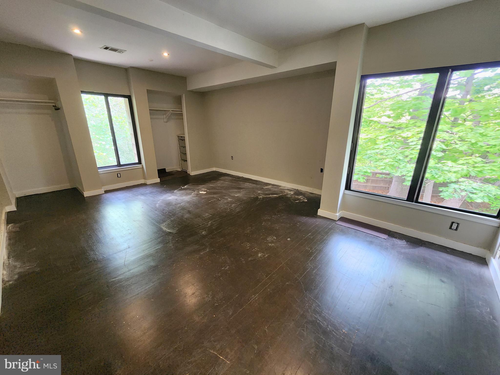 INVERNESS FOREST - Residential