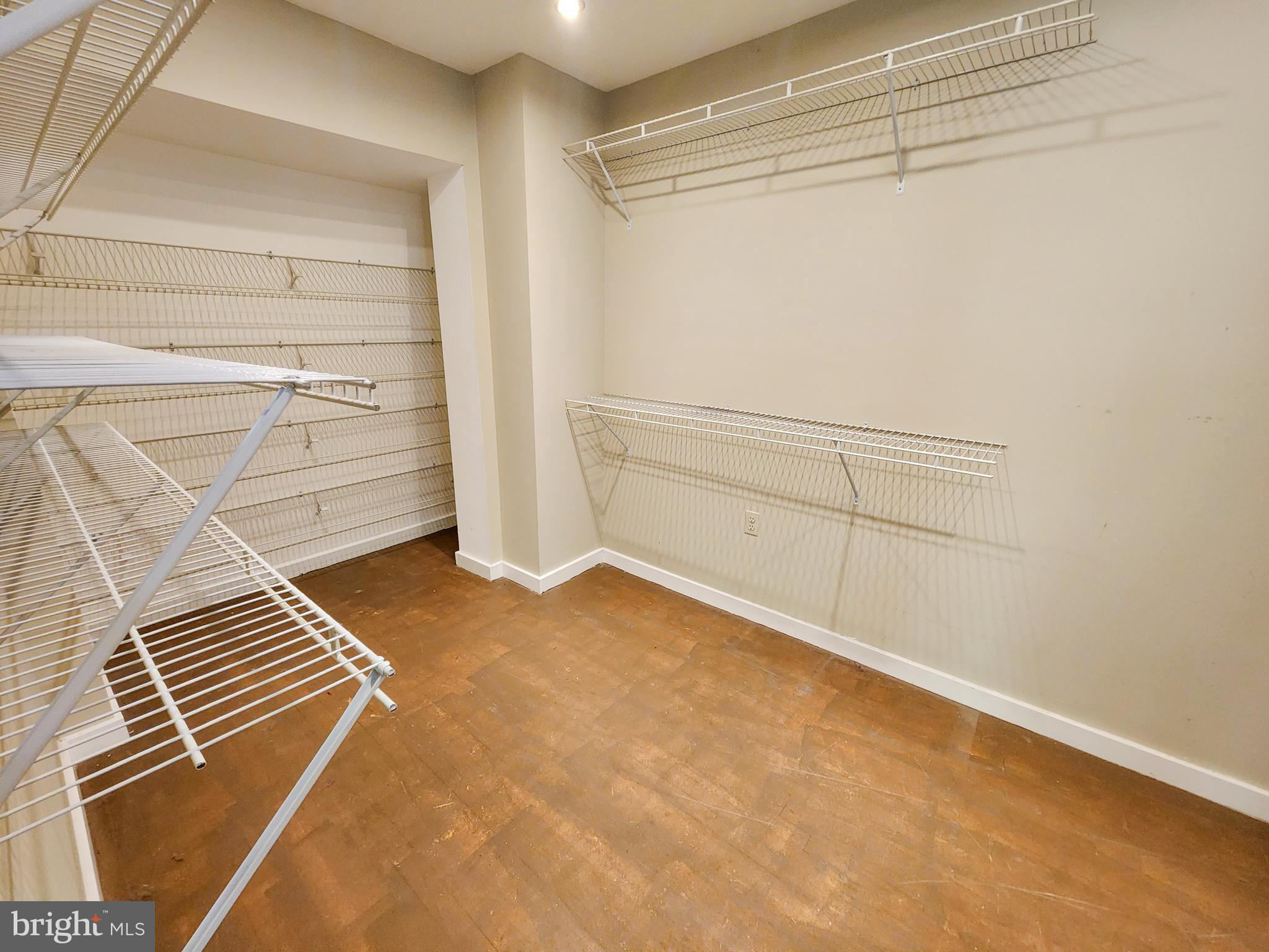 INVERNESS FOREST - Residential