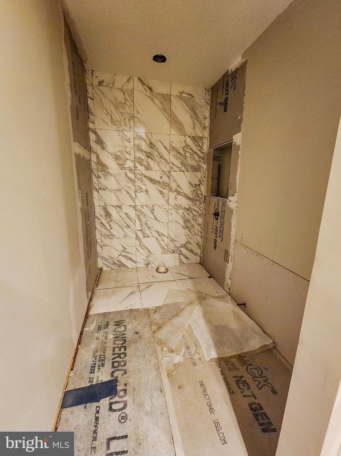 INVERNESS FOREST - Residential