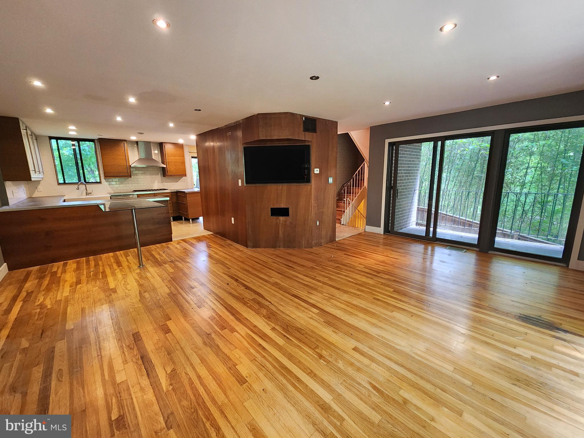 INVERNESS FOREST - Residential