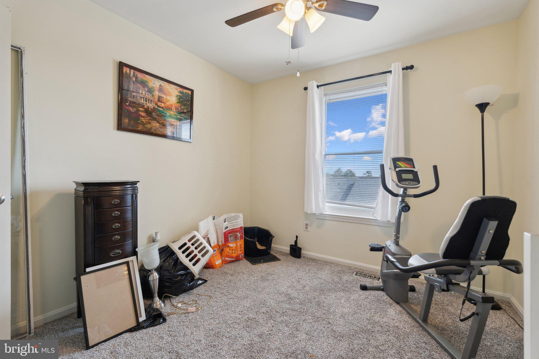 RIVERCHASE - Residential