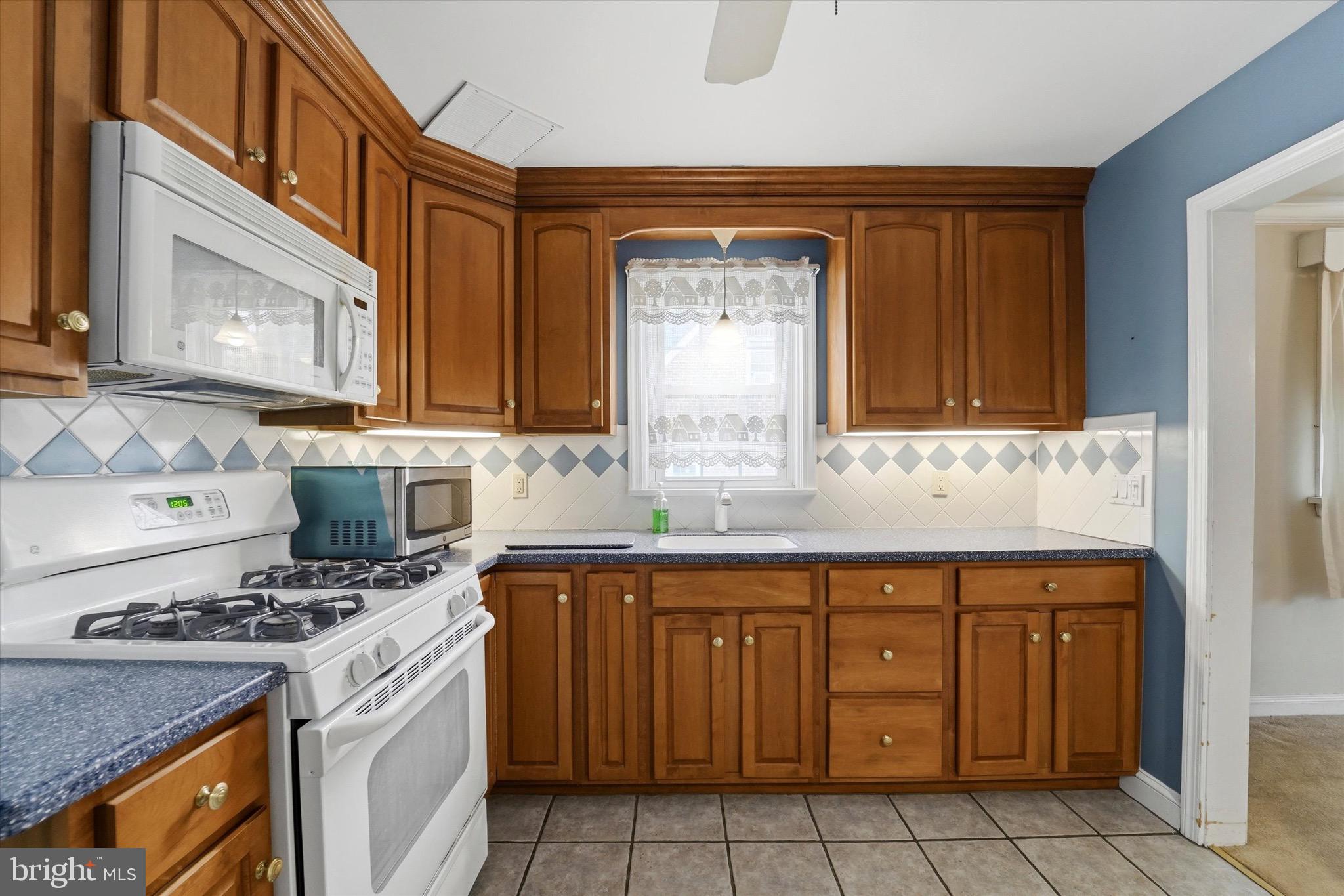 STONEY CREEK - Residential