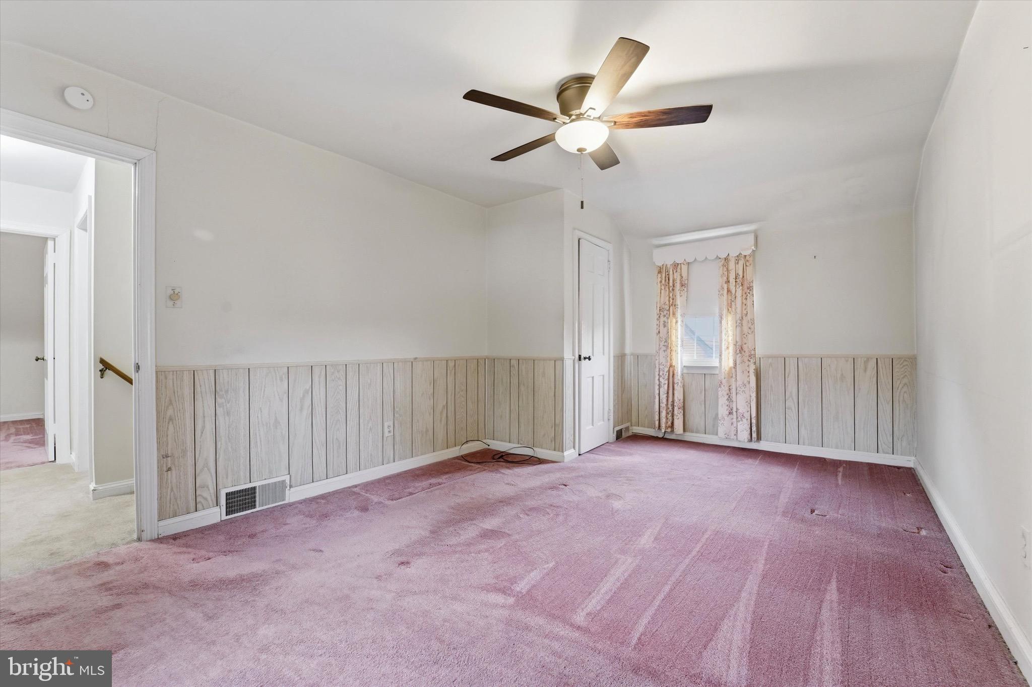 STONEY CREEK - Residential