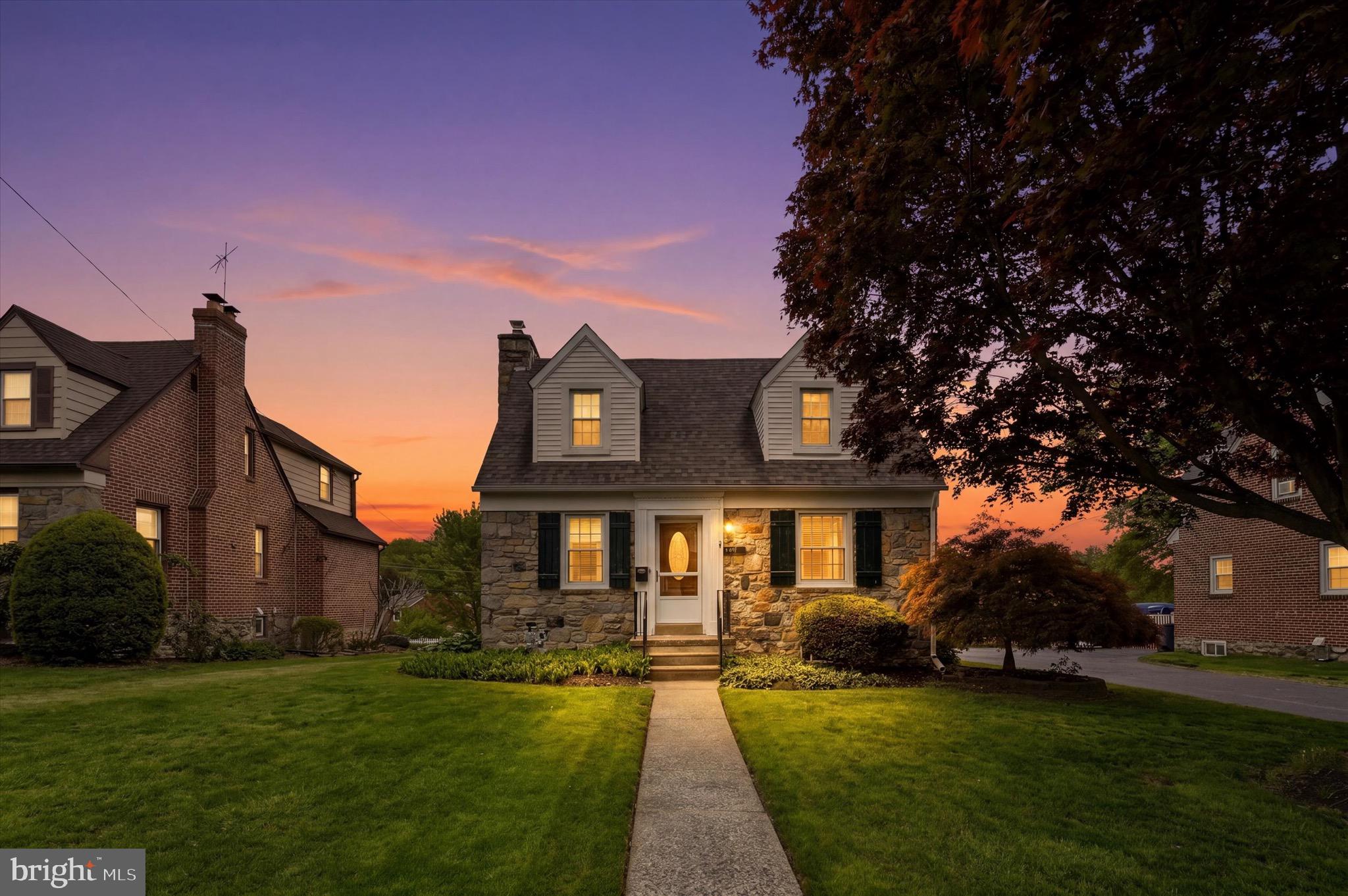 STONEY CREEK - Residential