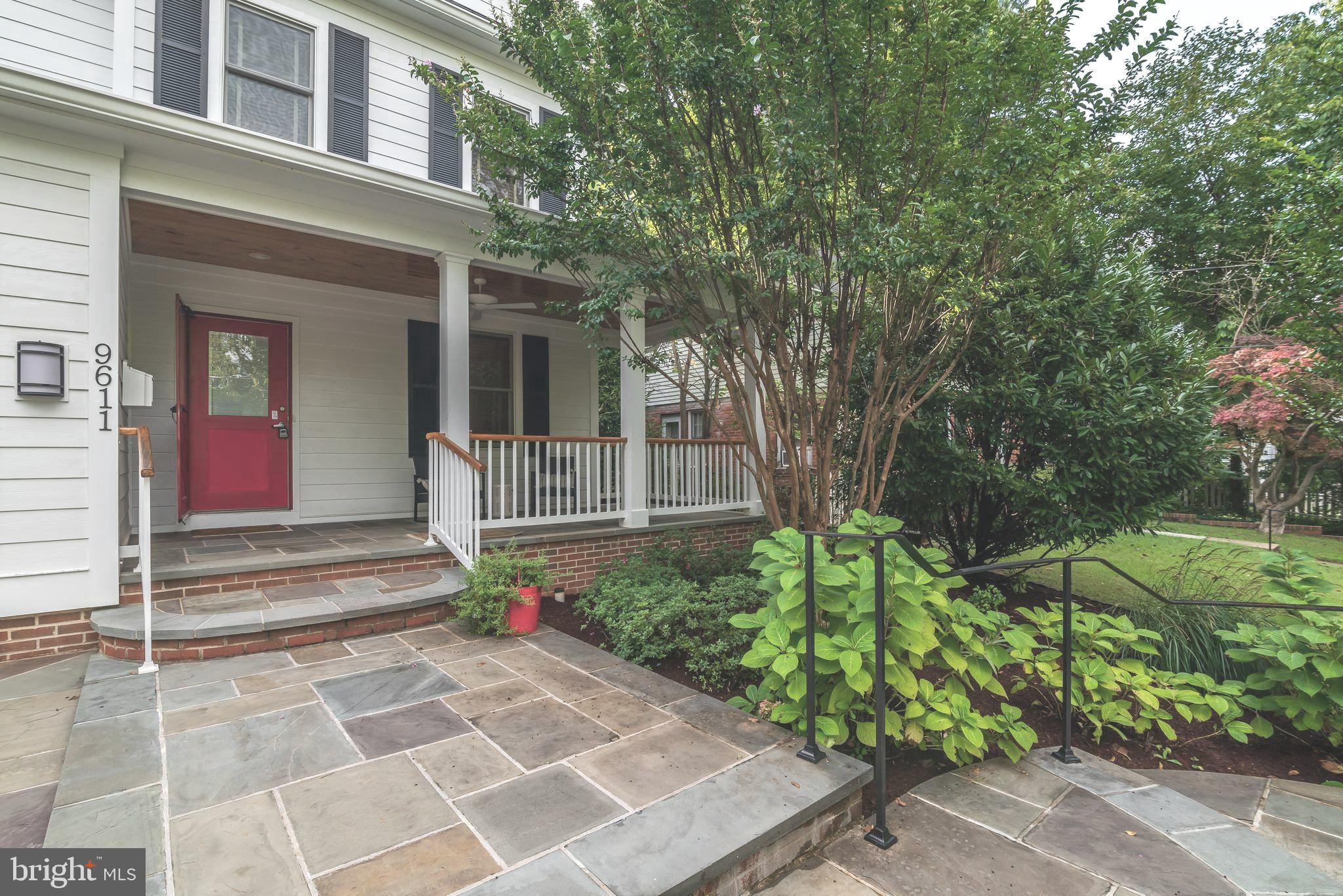 ALTA VISTA - Residential