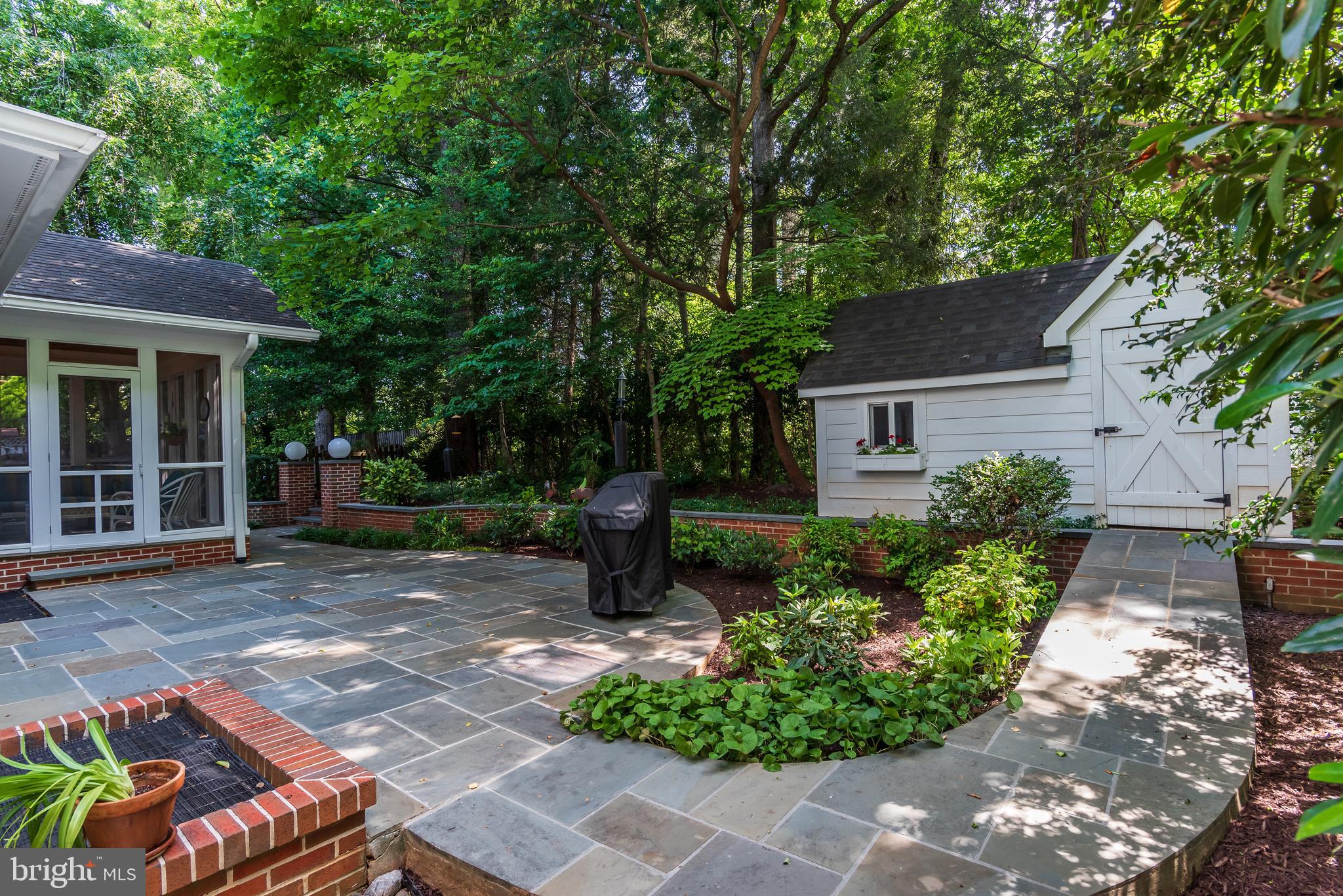 ALTA VISTA - Residential