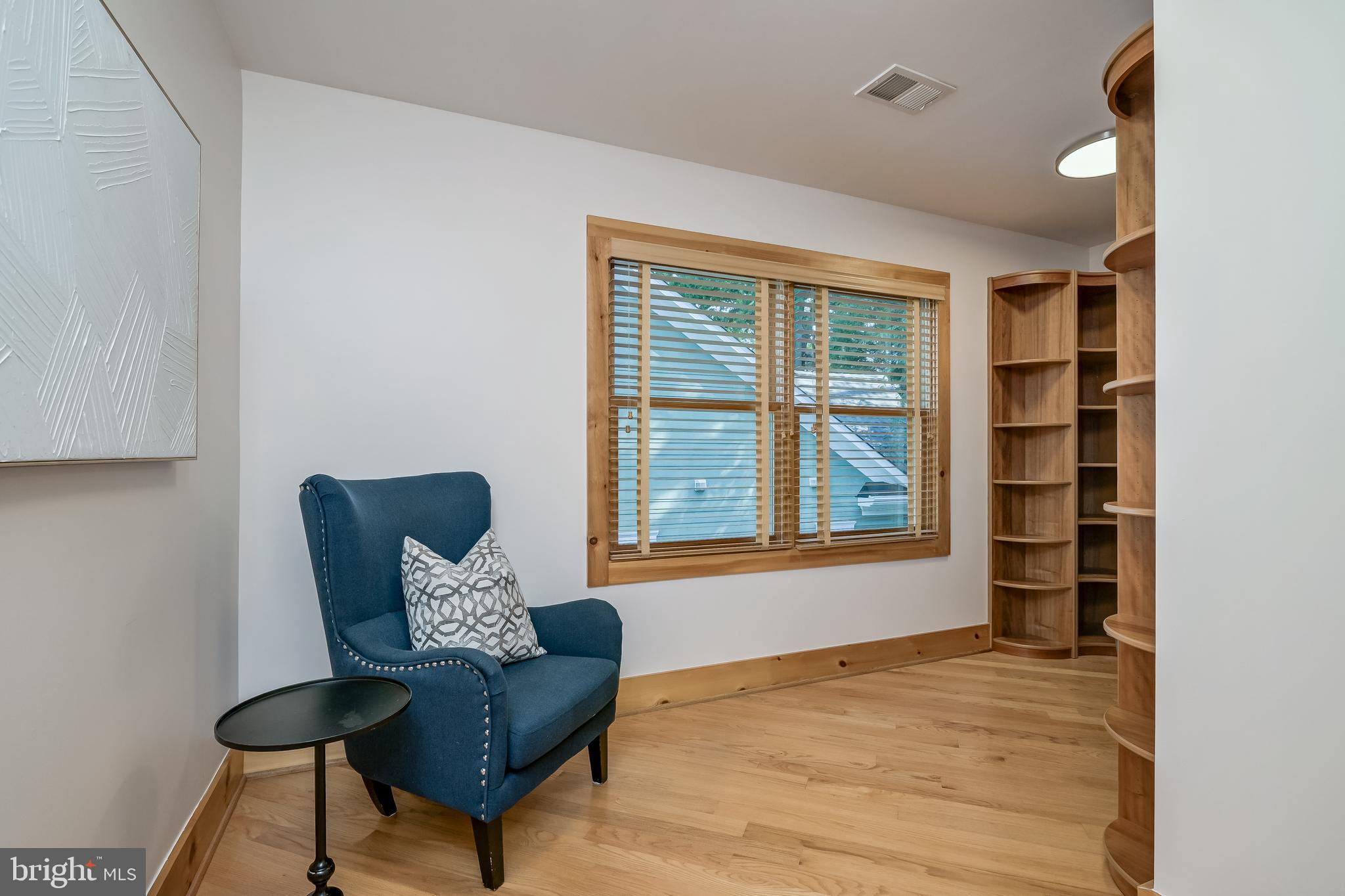 ALTA VISTA - Residential