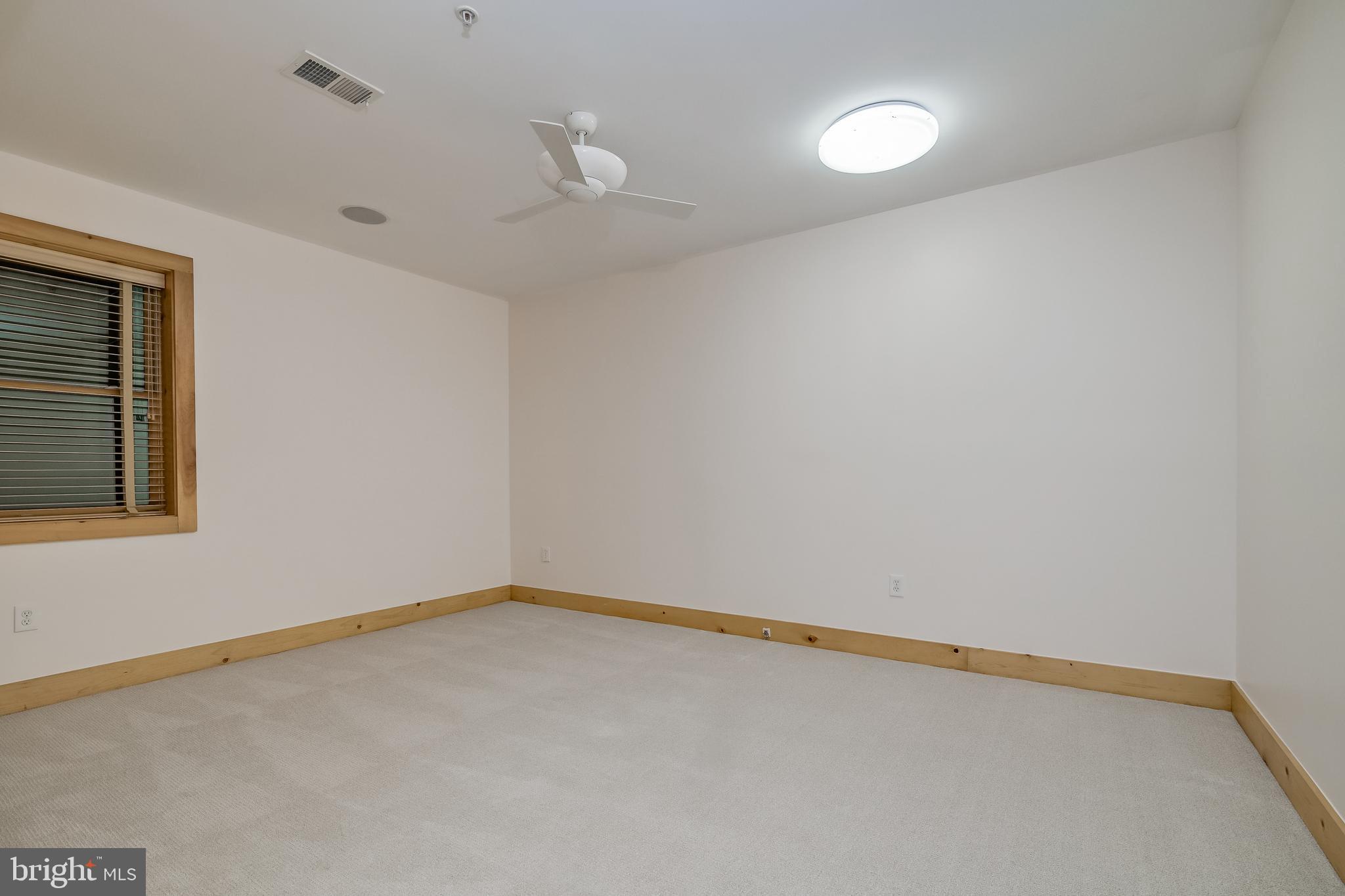 ALTA VISTA - Residential