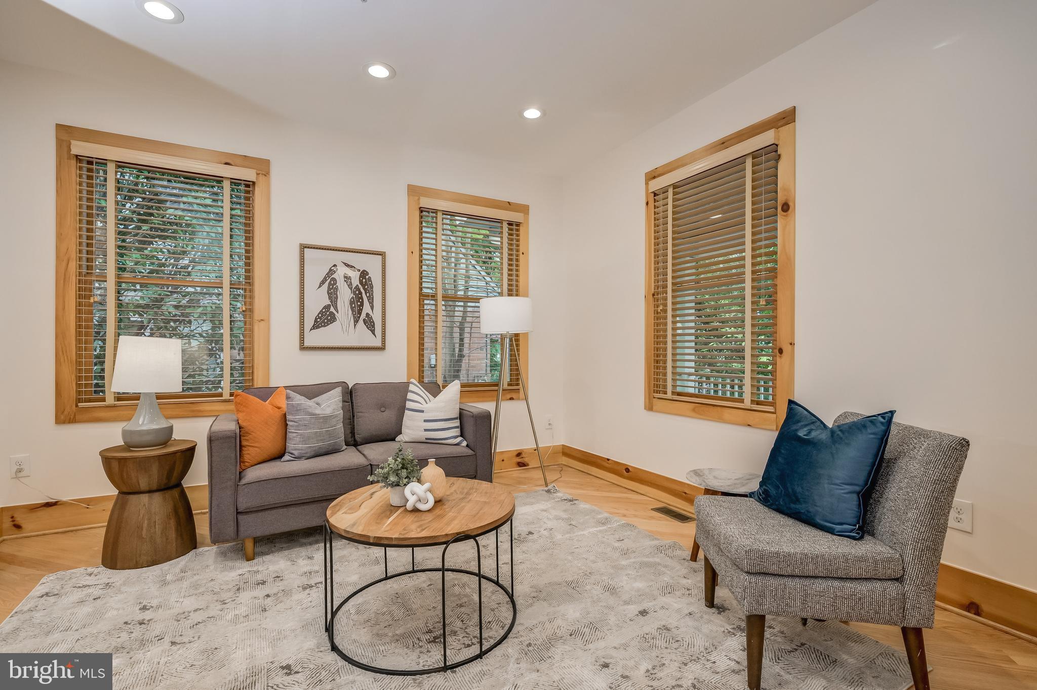 ALTA VISTA - Residential