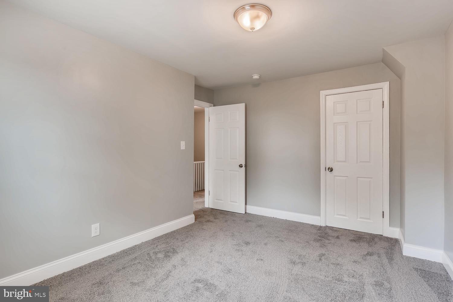 ARLINGTON - Residential