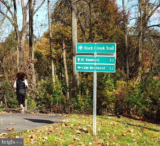 FRANKLIN PARK - Residential Lease