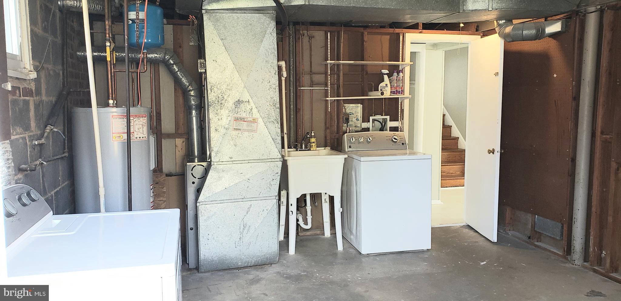 FRANKLIN PARK - Residential Lease