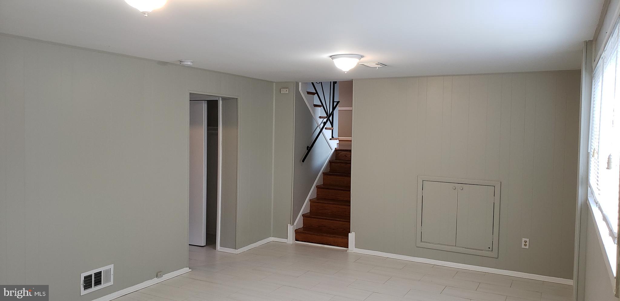 FRANKLIN PARK - Residential Lease