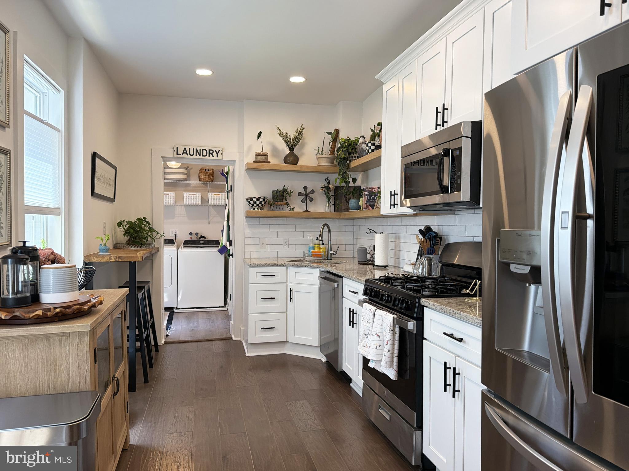 CHESTNUT HILL - Residential