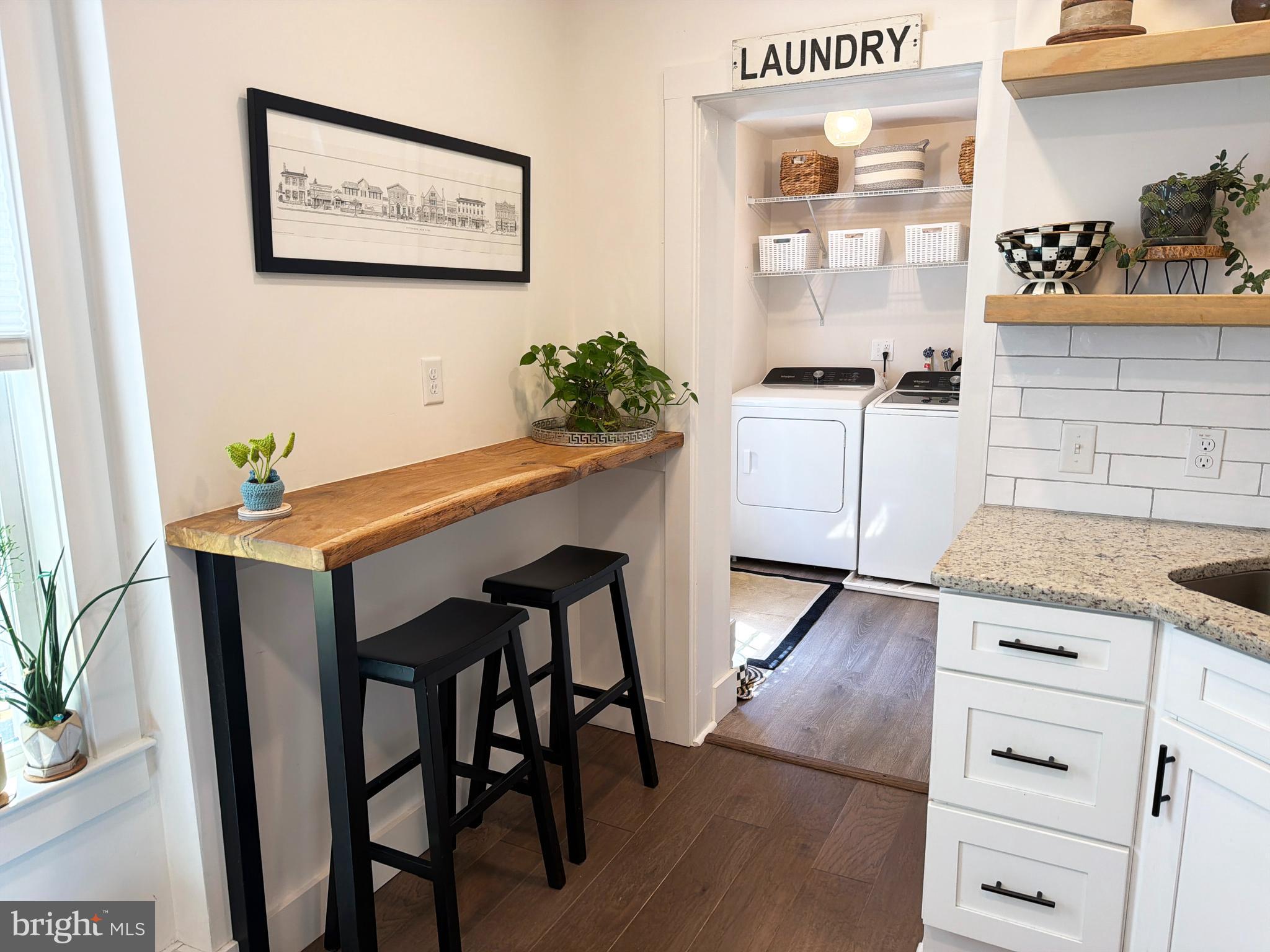 CHESTNUT HILL - Residential