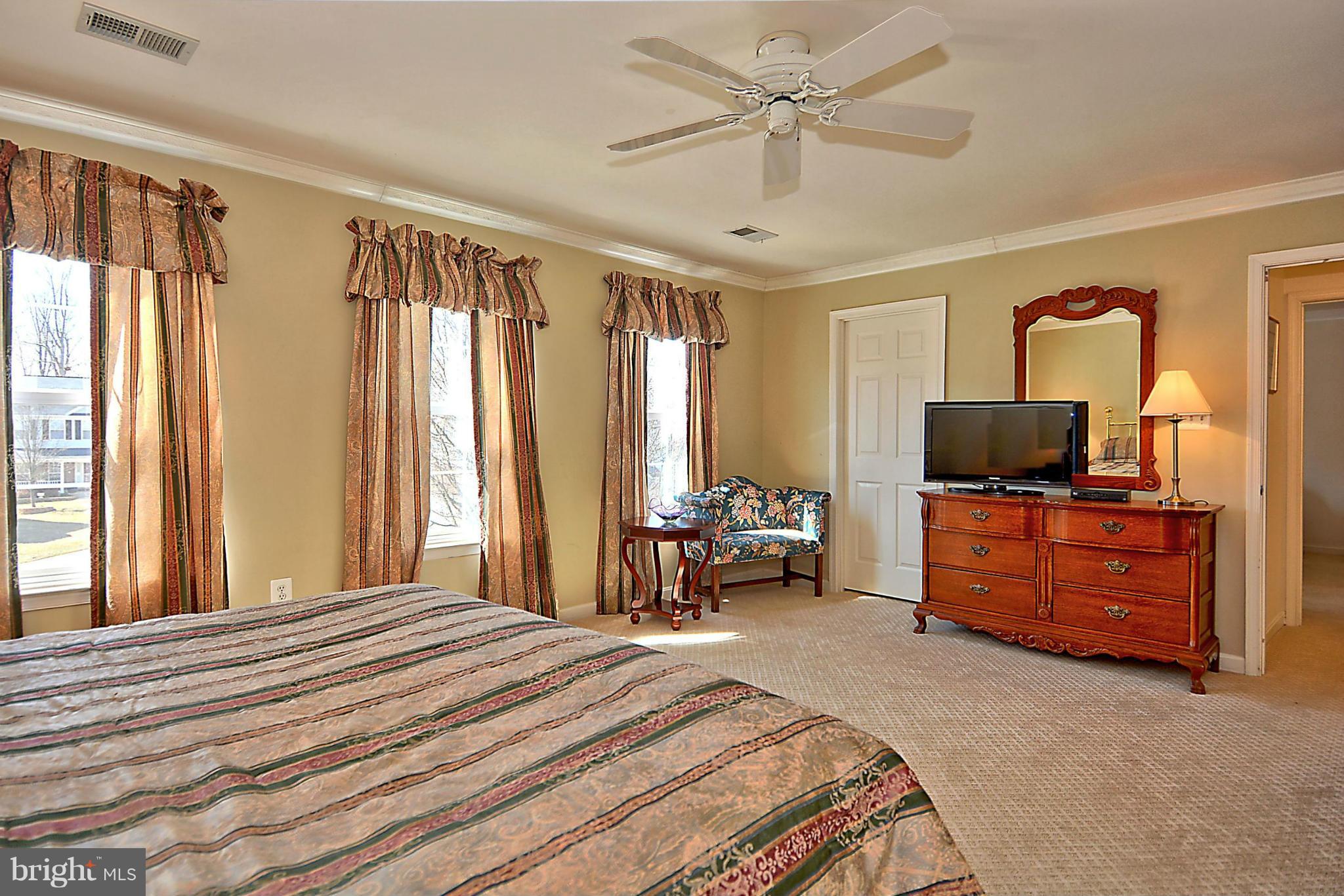 CENTURY OAK - Residential