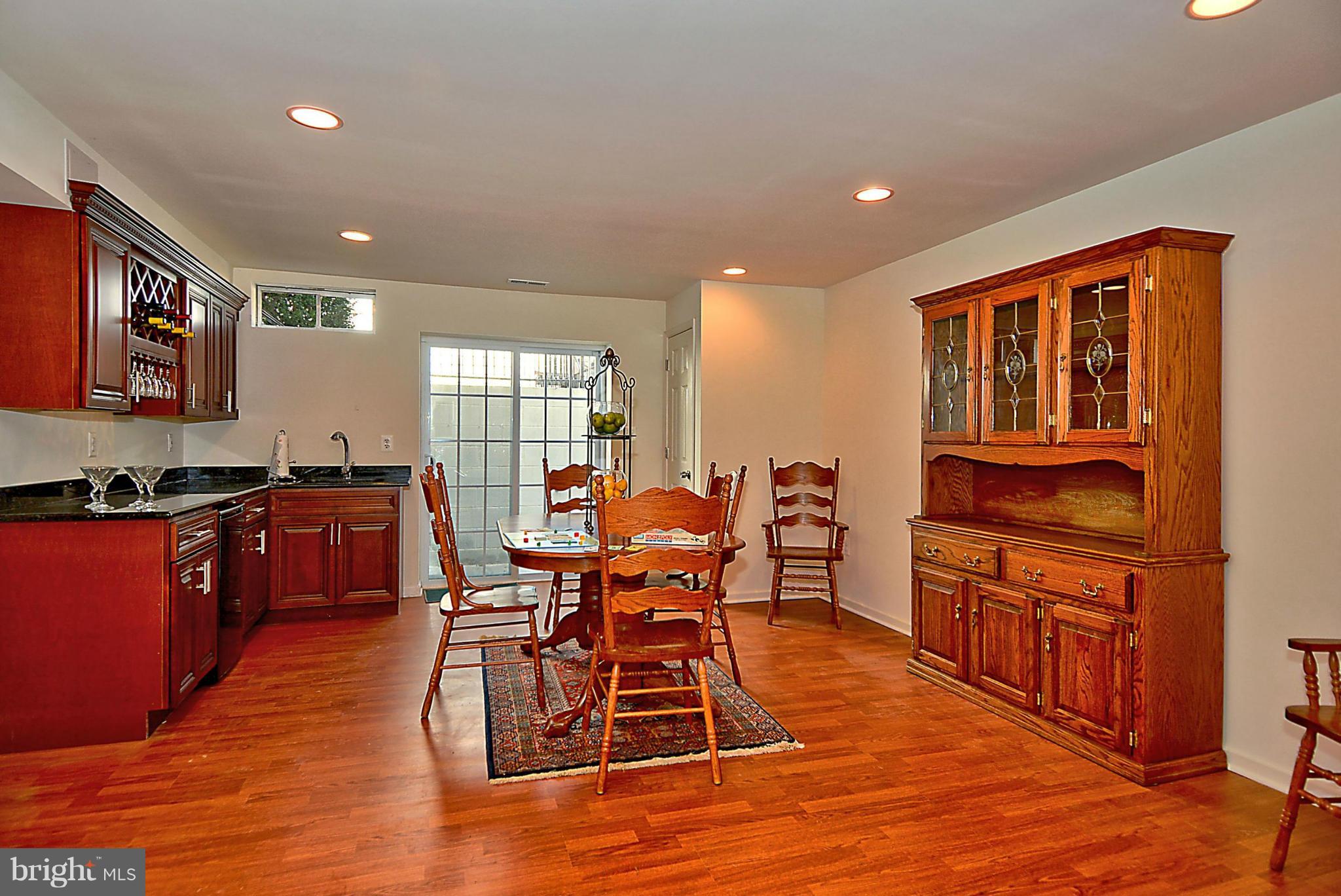 CENTURY OAK - Residential