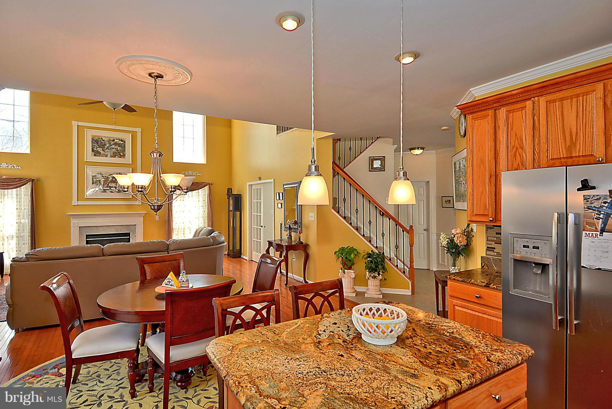 CENTURY OAK - Residential