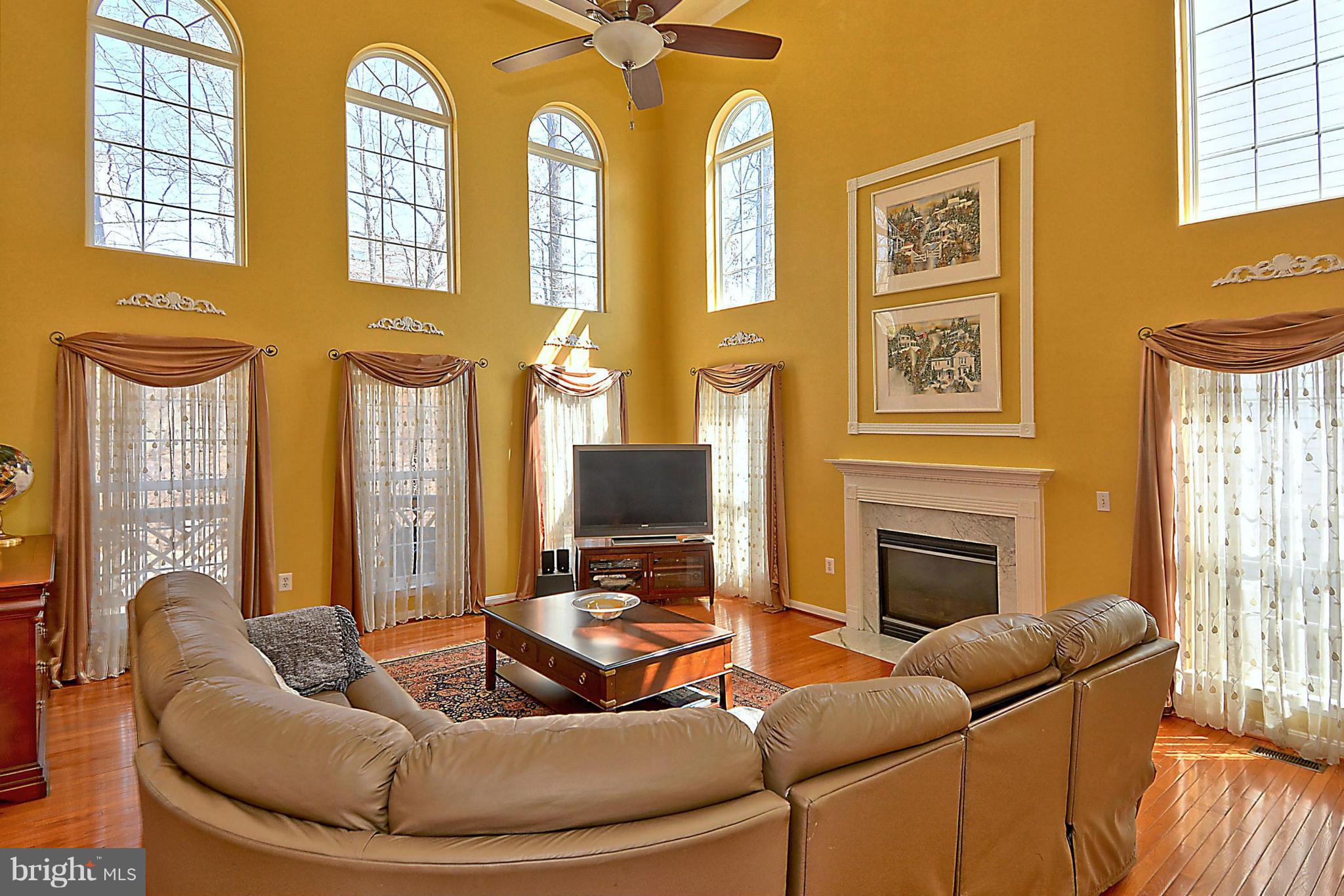 CENTURY OAK - Residential