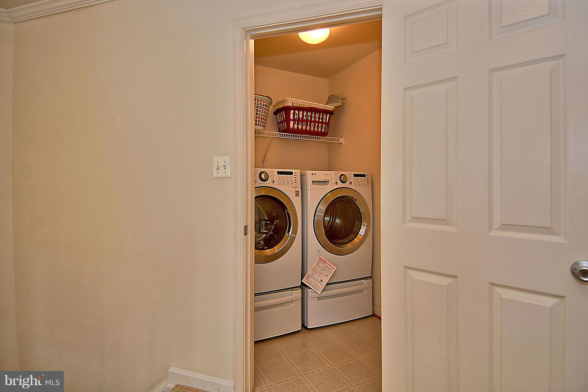 CENTURY OAK - Residential