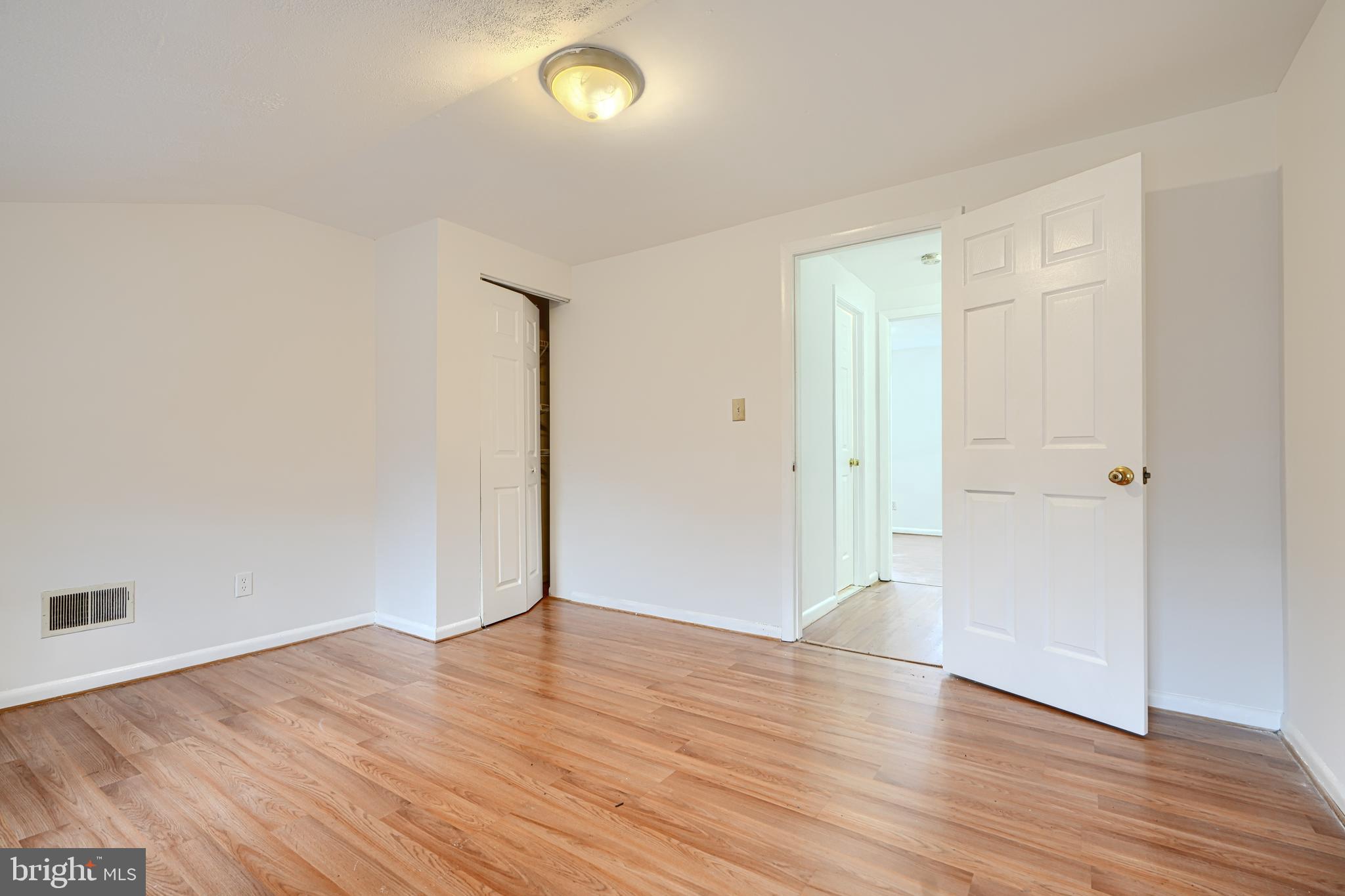 ASHLAND MEWS - Residential
