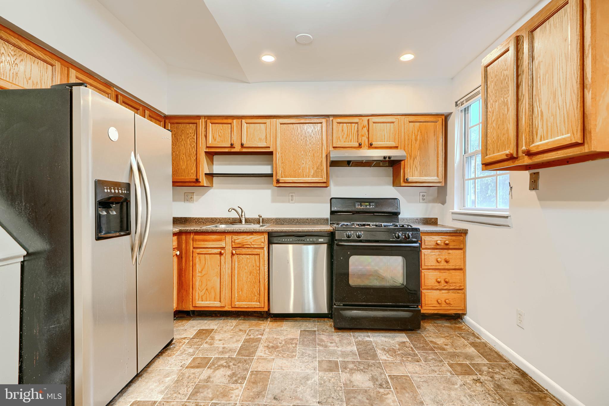 ASHLAND MEWS - Residential