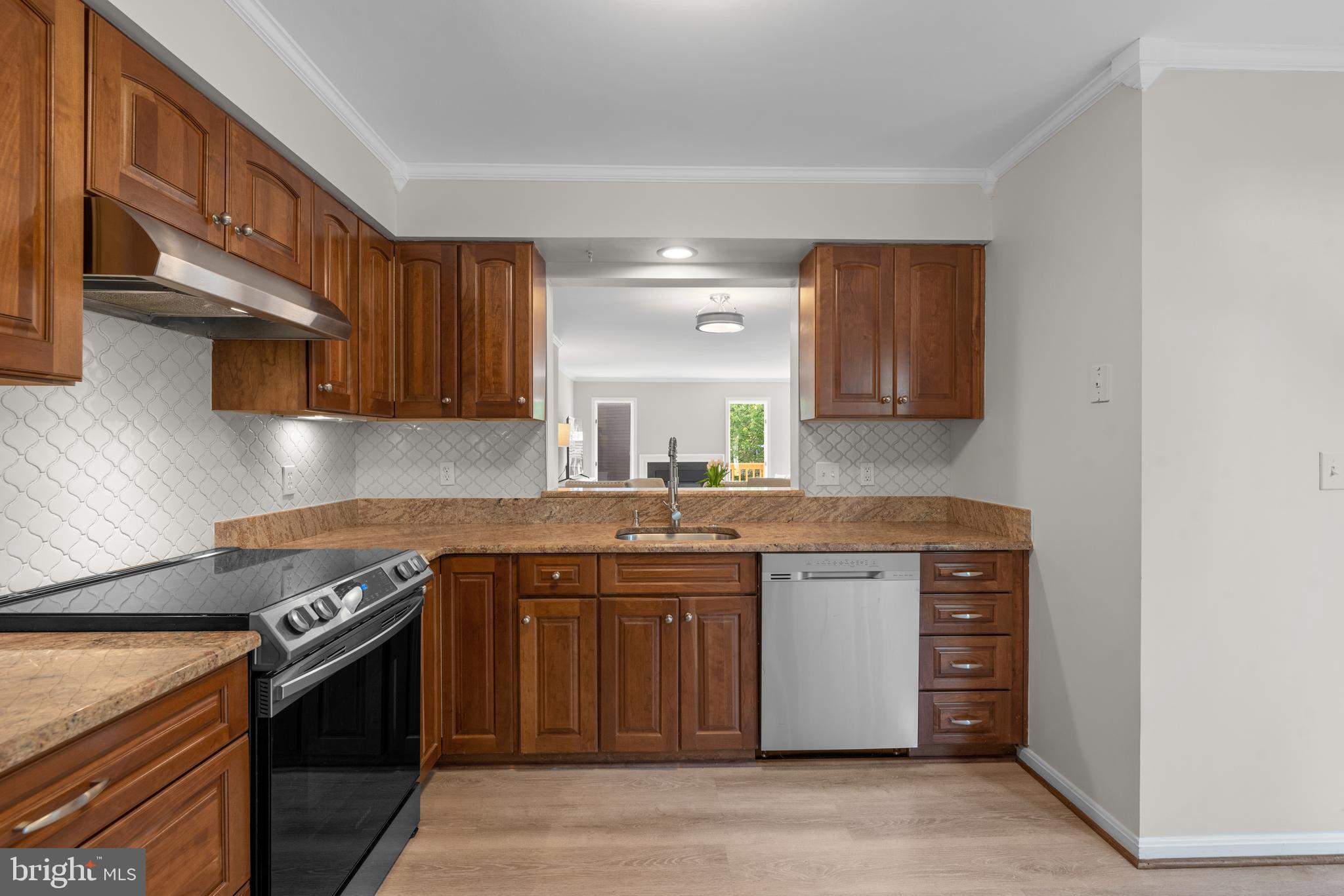 RIVA TRACE - Residential