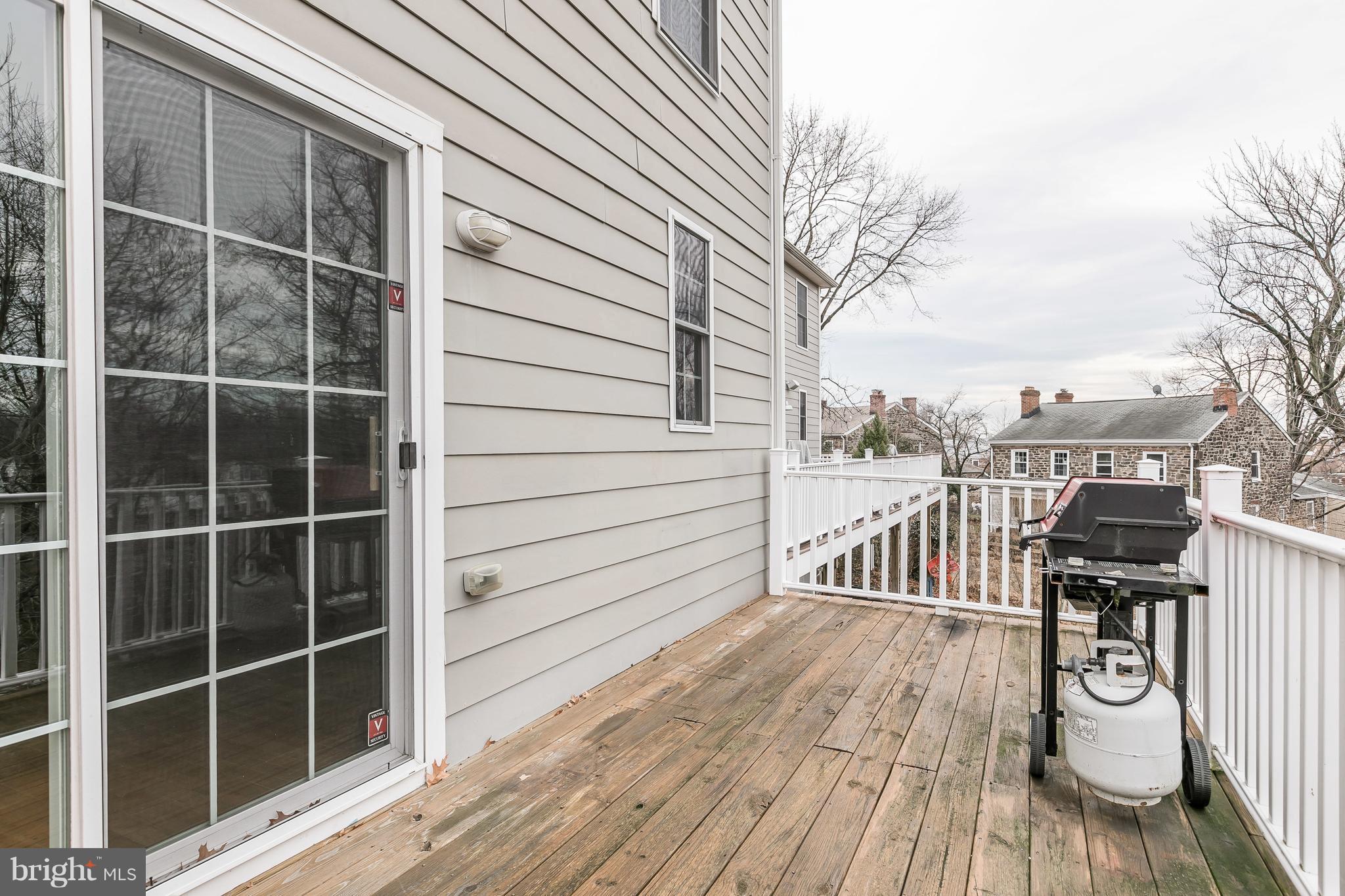 HAMPDEN HISTORIC DISTRICT - Residential