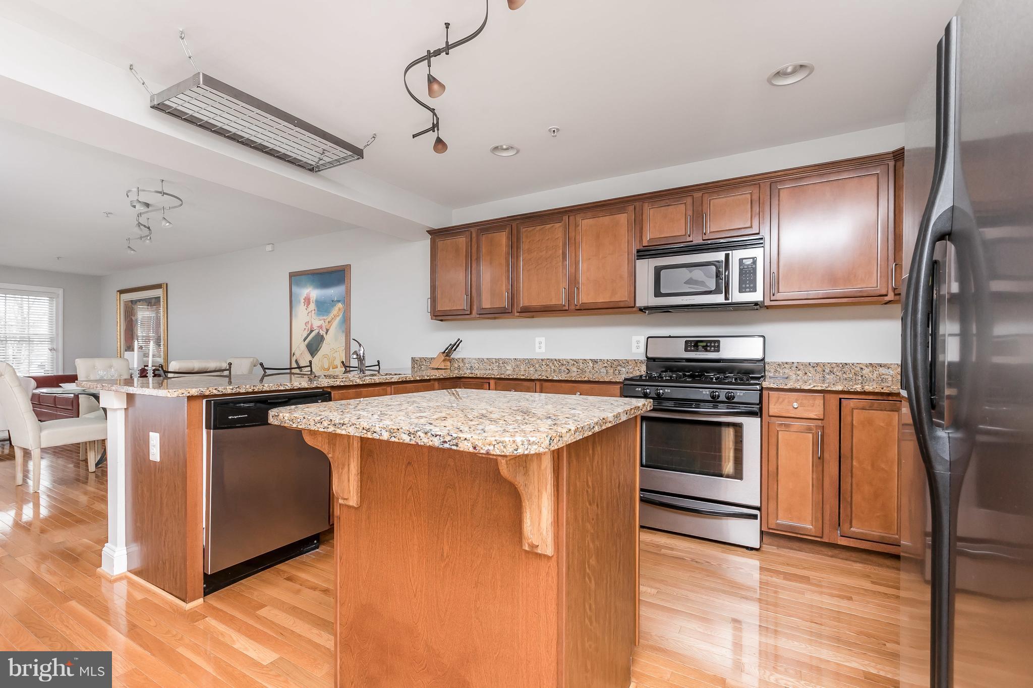 HAMPDEN HISTORIC DISTRICT - Residential