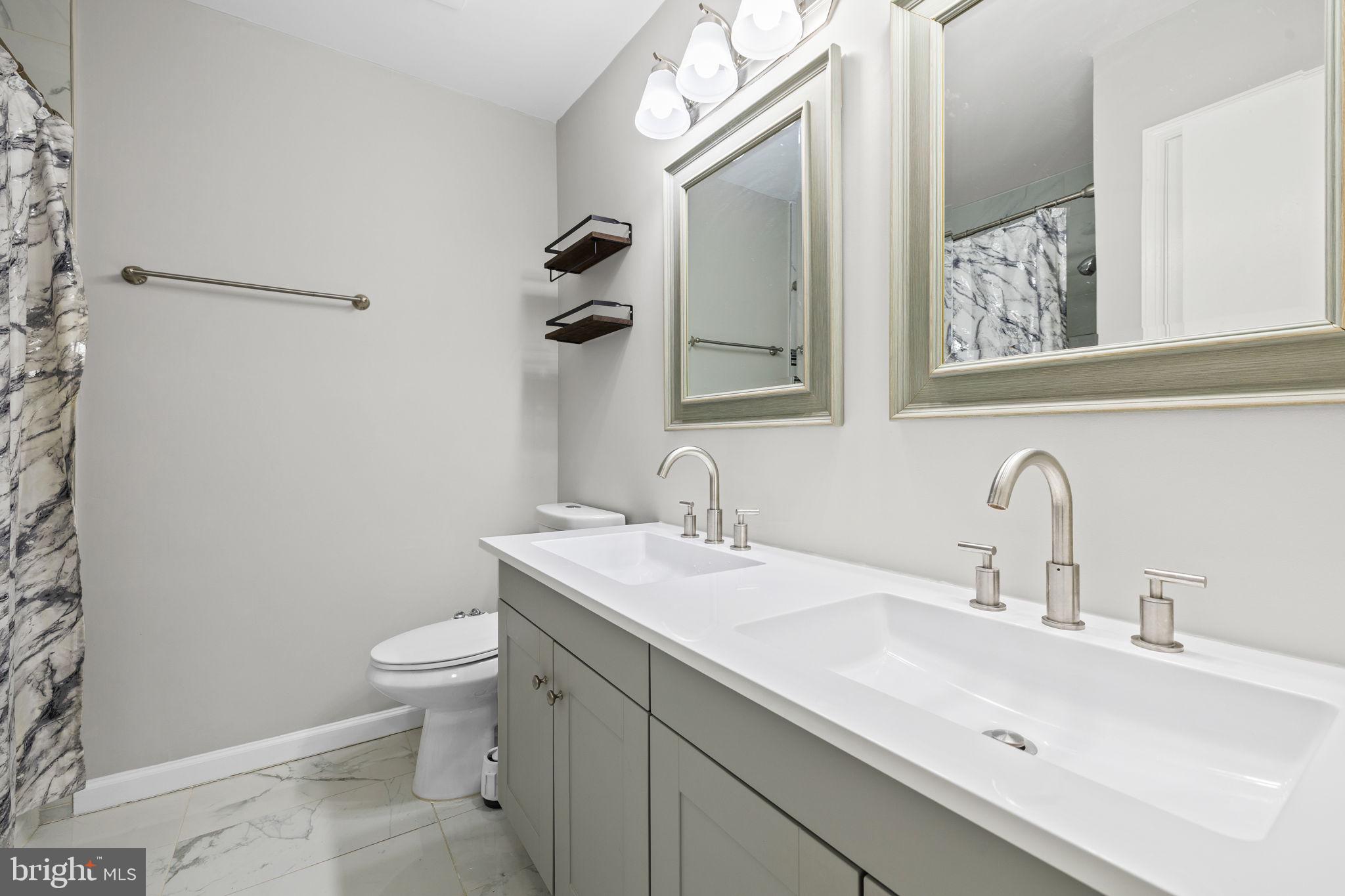 THE MEADOWS - Residential