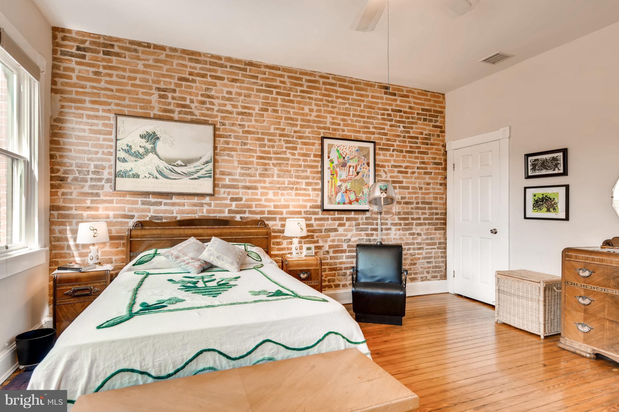 BUTCHER'S HILL - Residential