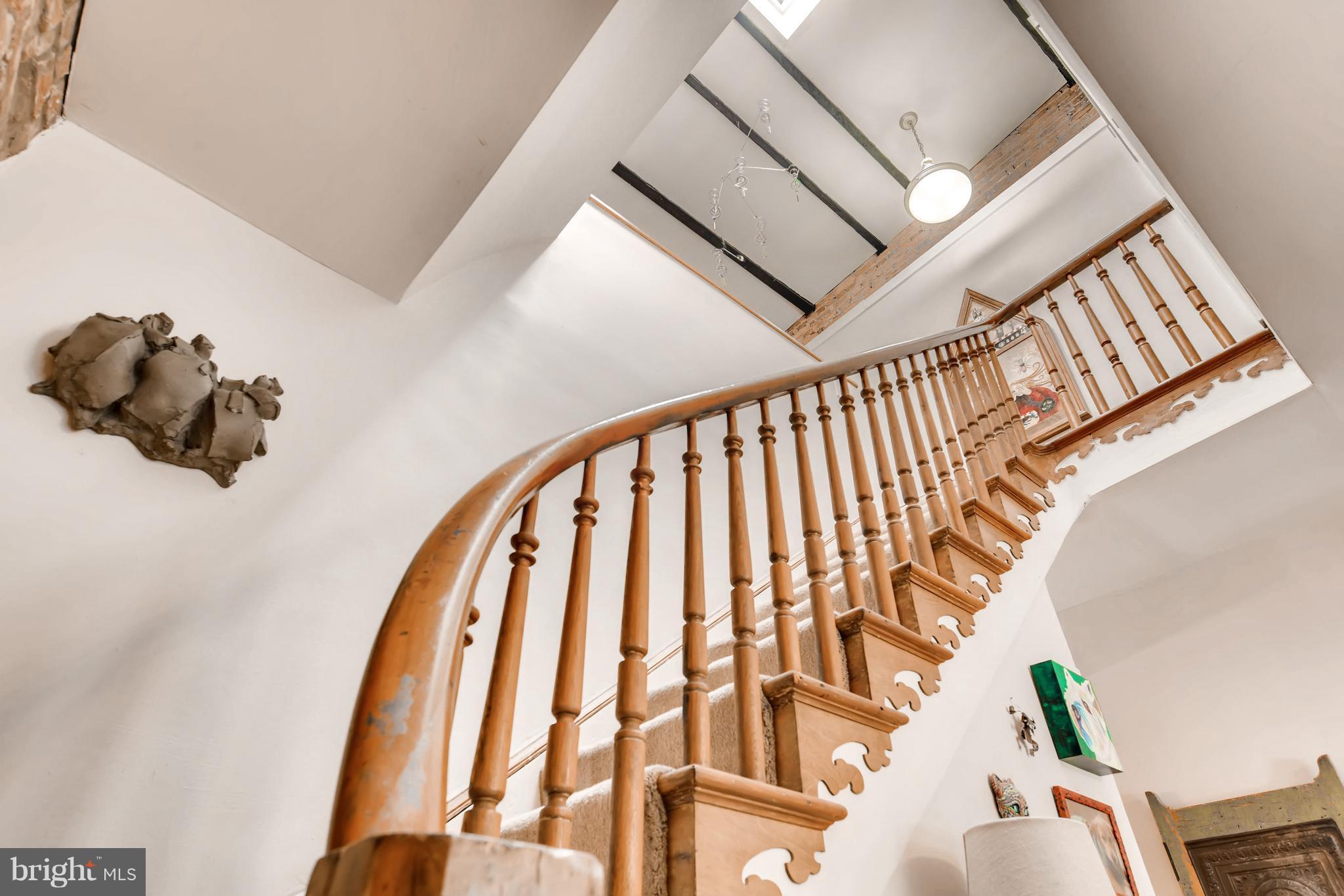 BUTCHER'S HILL - Residential