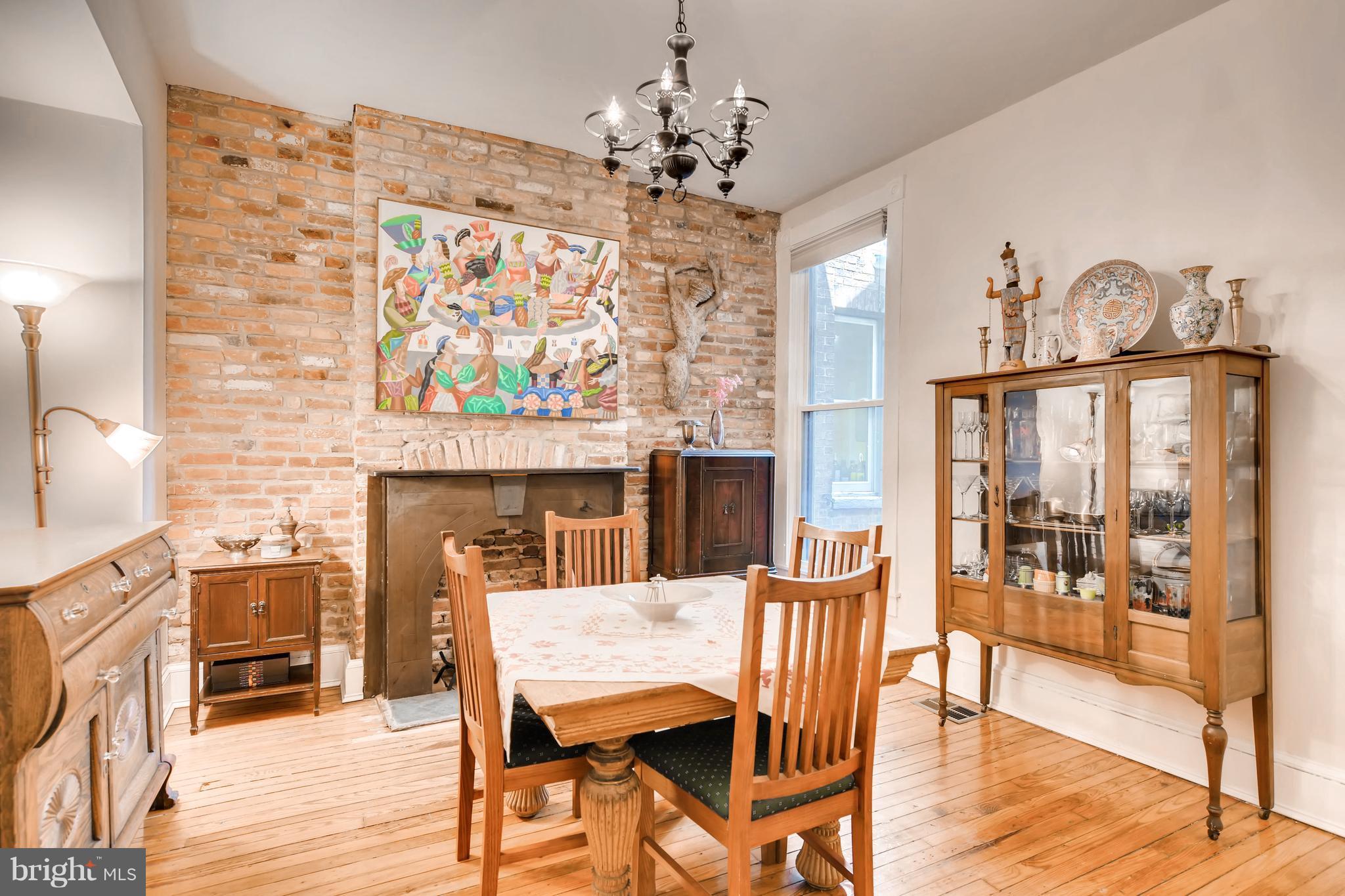 BUTCHER'S HILL - Residential