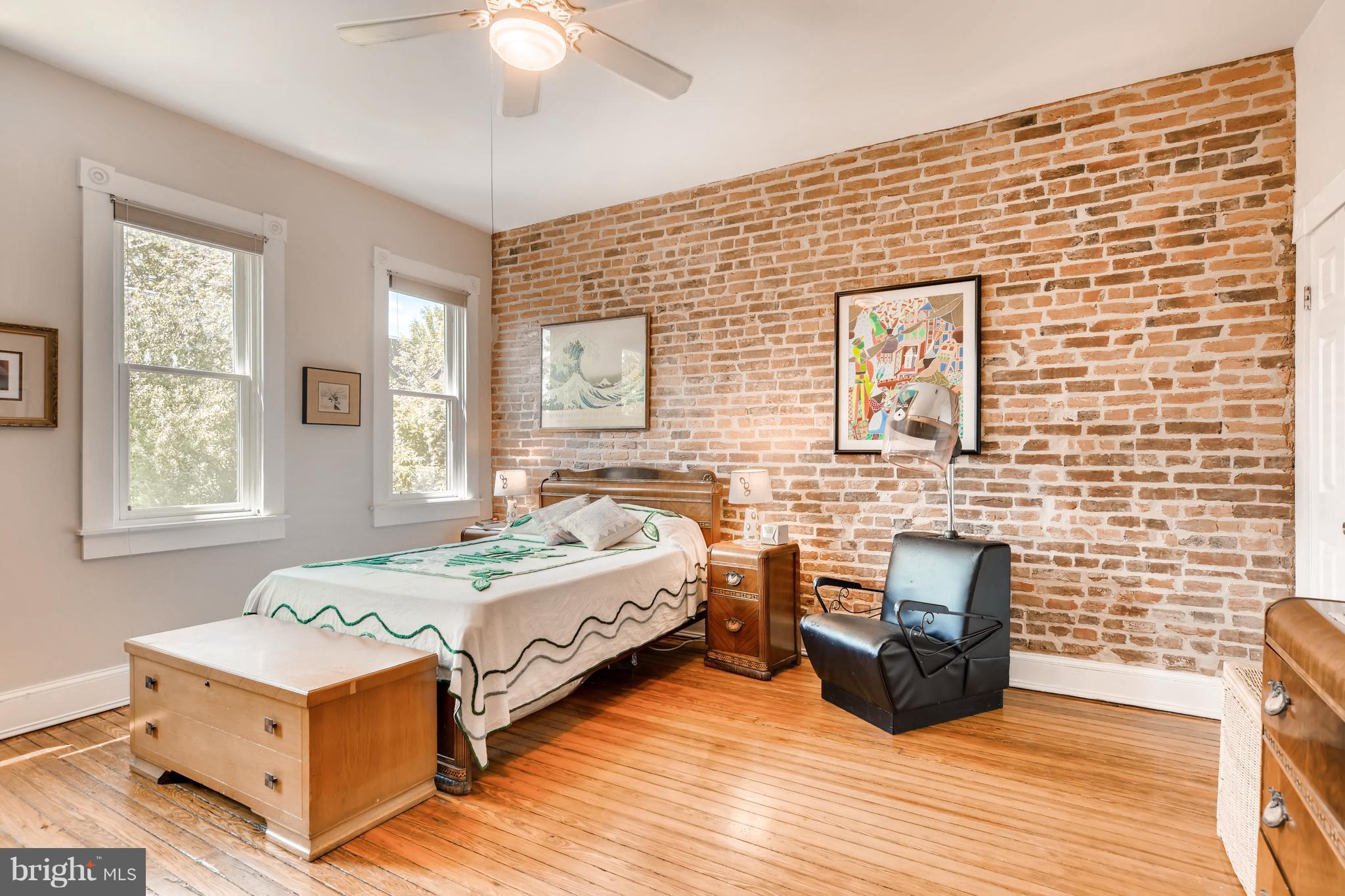 BUTCHER'S HILL - Residential