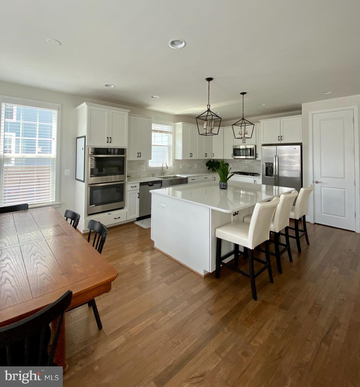 MEADOWBROOK - Residential Lease