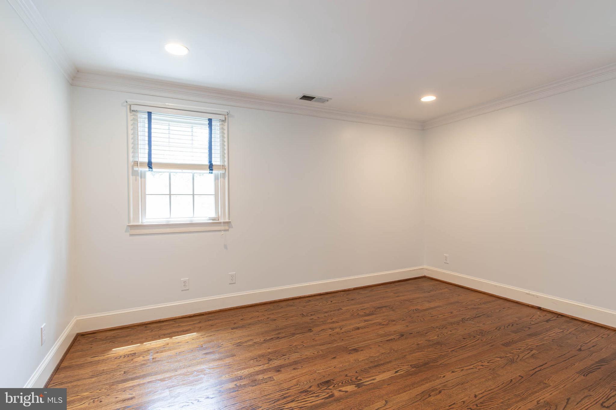 CHAPEL HILL - Residential