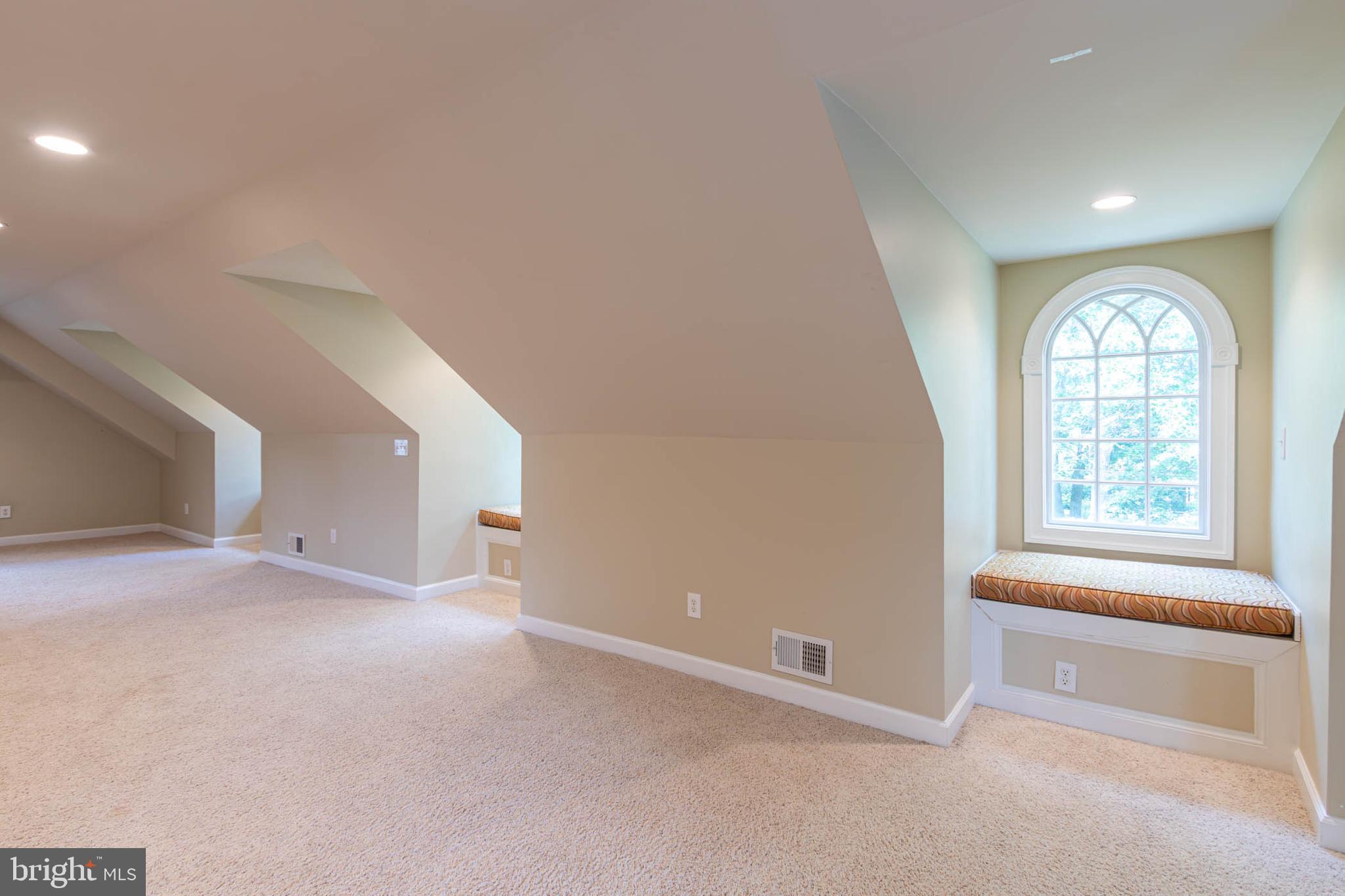 CHAPEL HILL - Residential