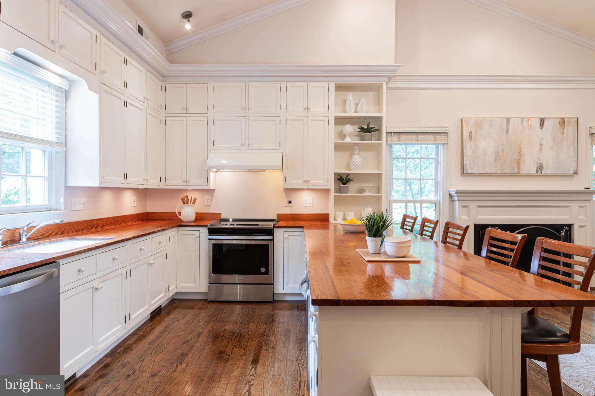 CHAPEL HILL - Residential