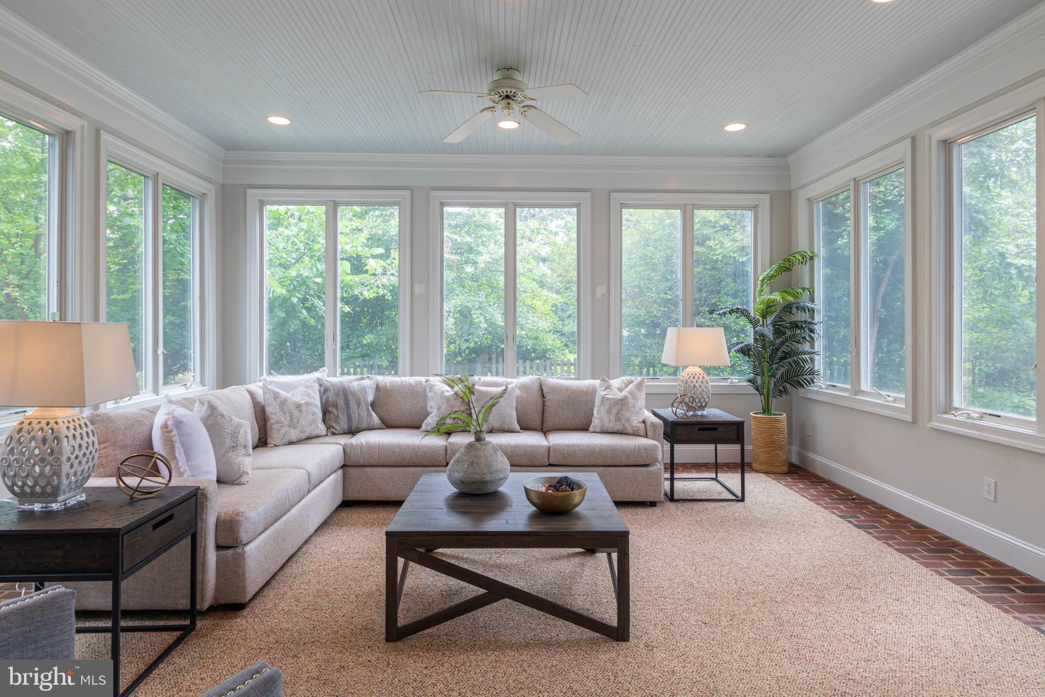 CHAPEL HILL - Residential