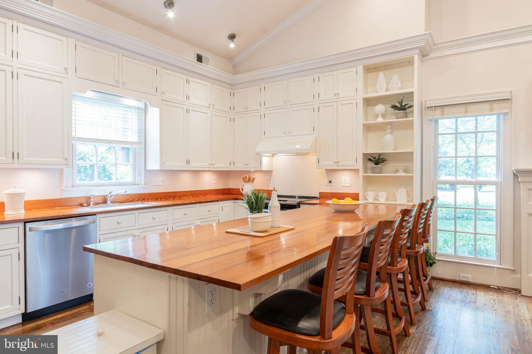 CHAPEL HILL - Residential