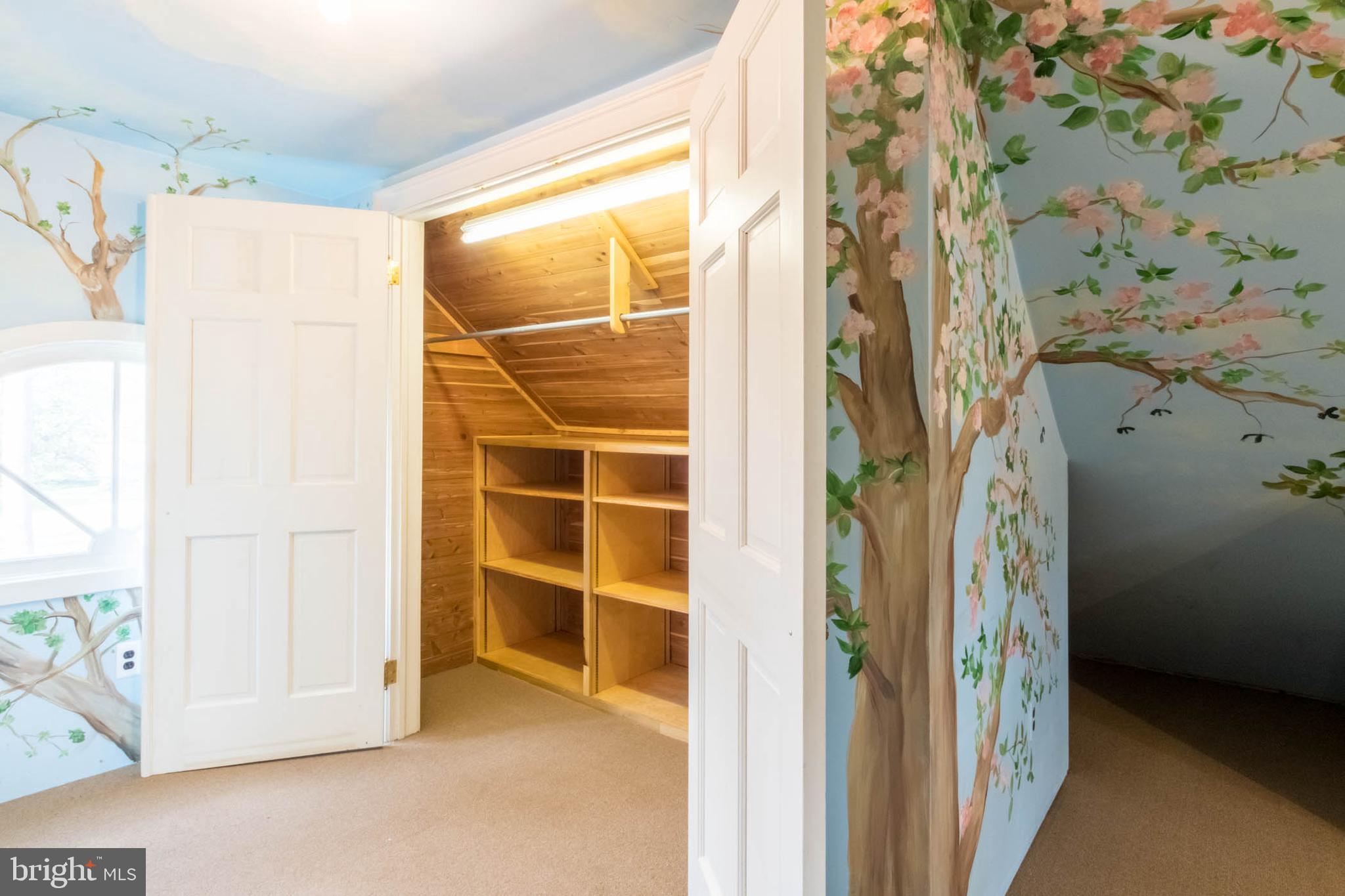 CHAPEL HILL - Residential