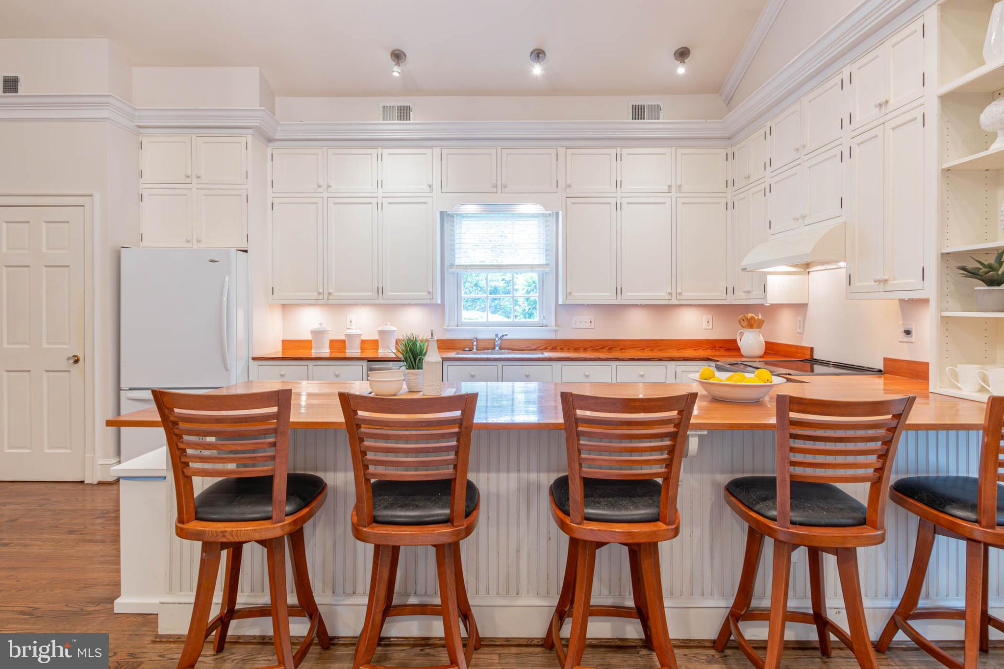 CHAPEL HILL - Residential