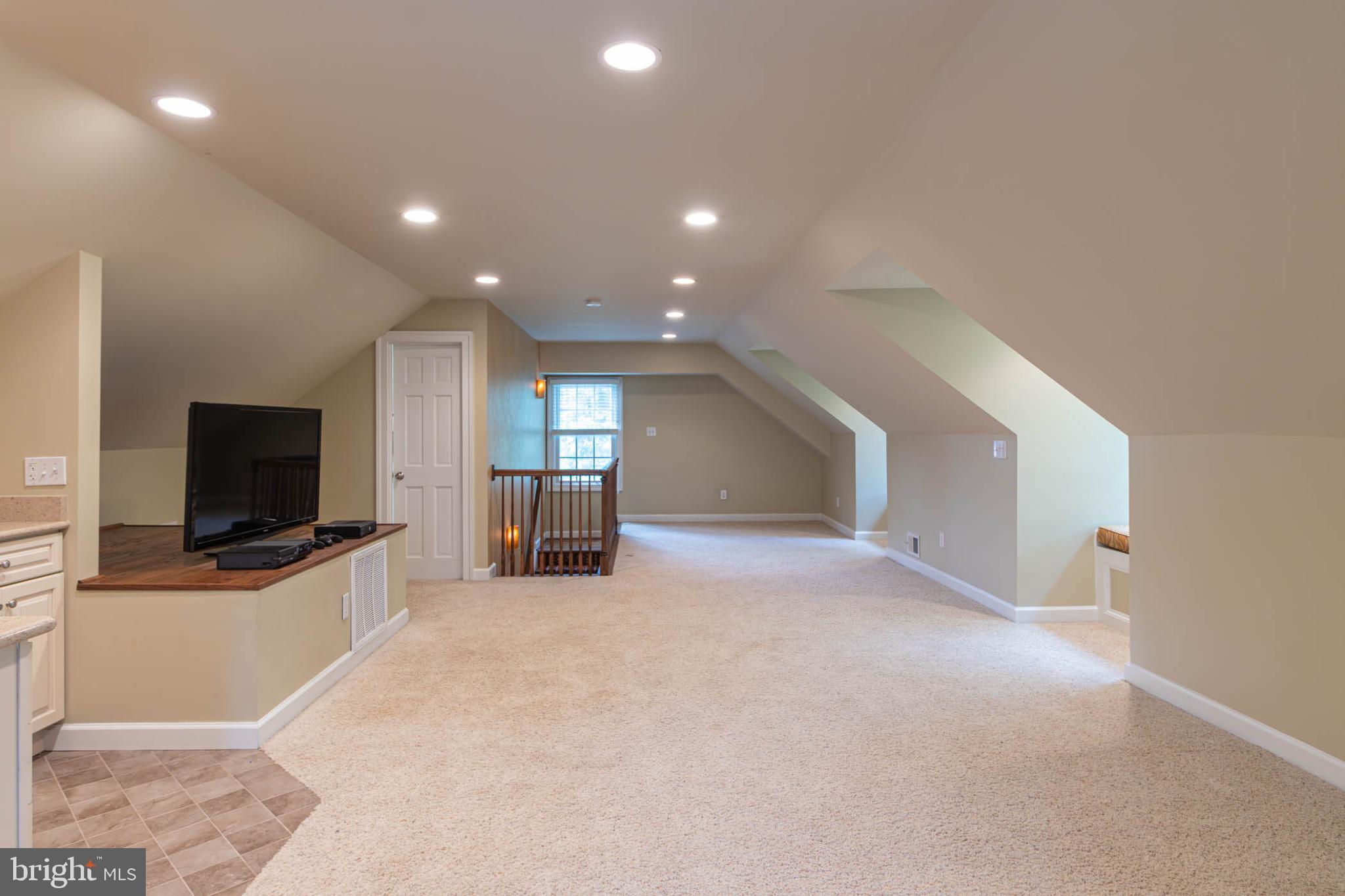 CHAPEL HILL - Residential